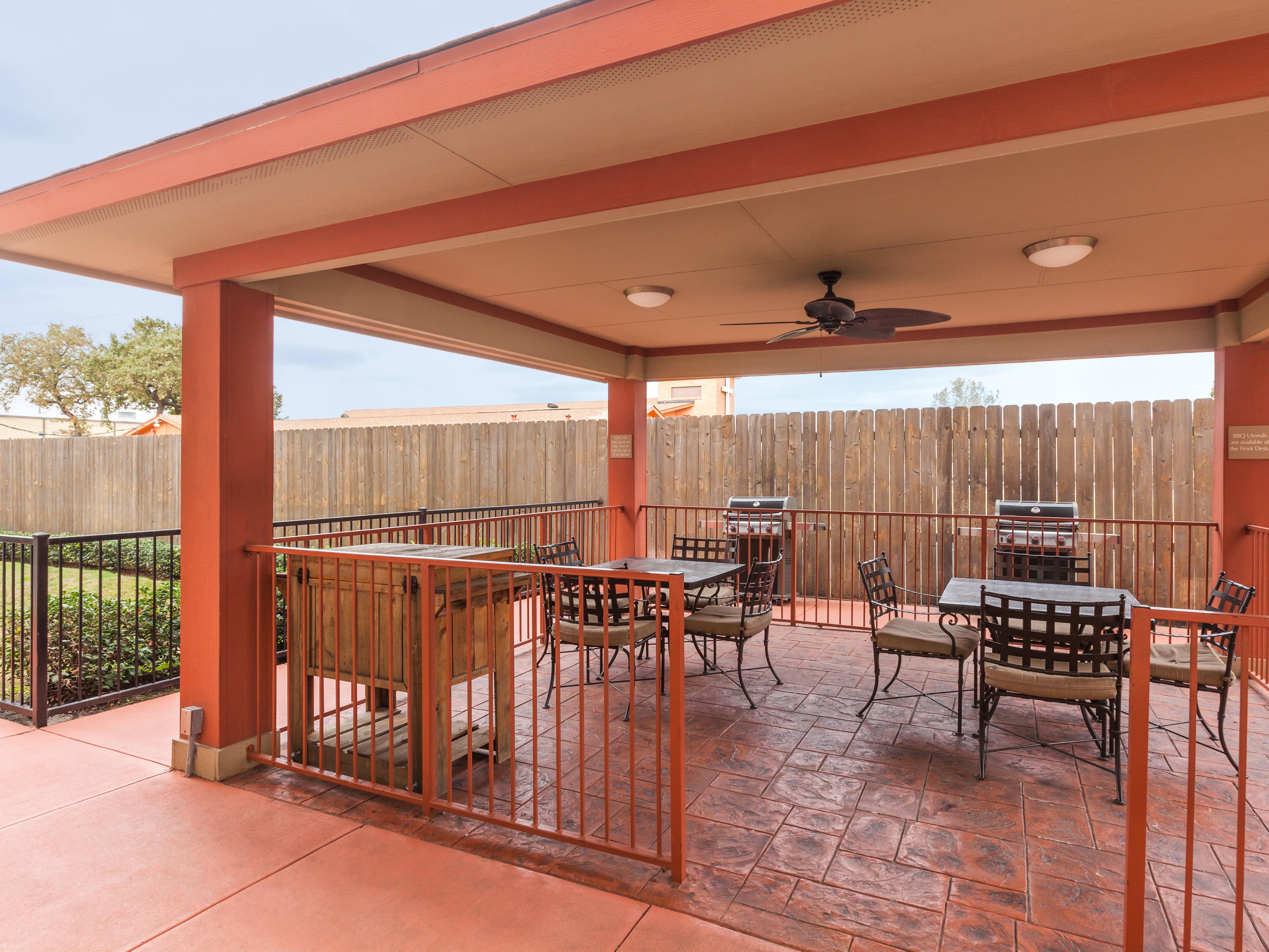 Head to our outdoor gazebo with two grills to unwind, cook, and connect after a long day.