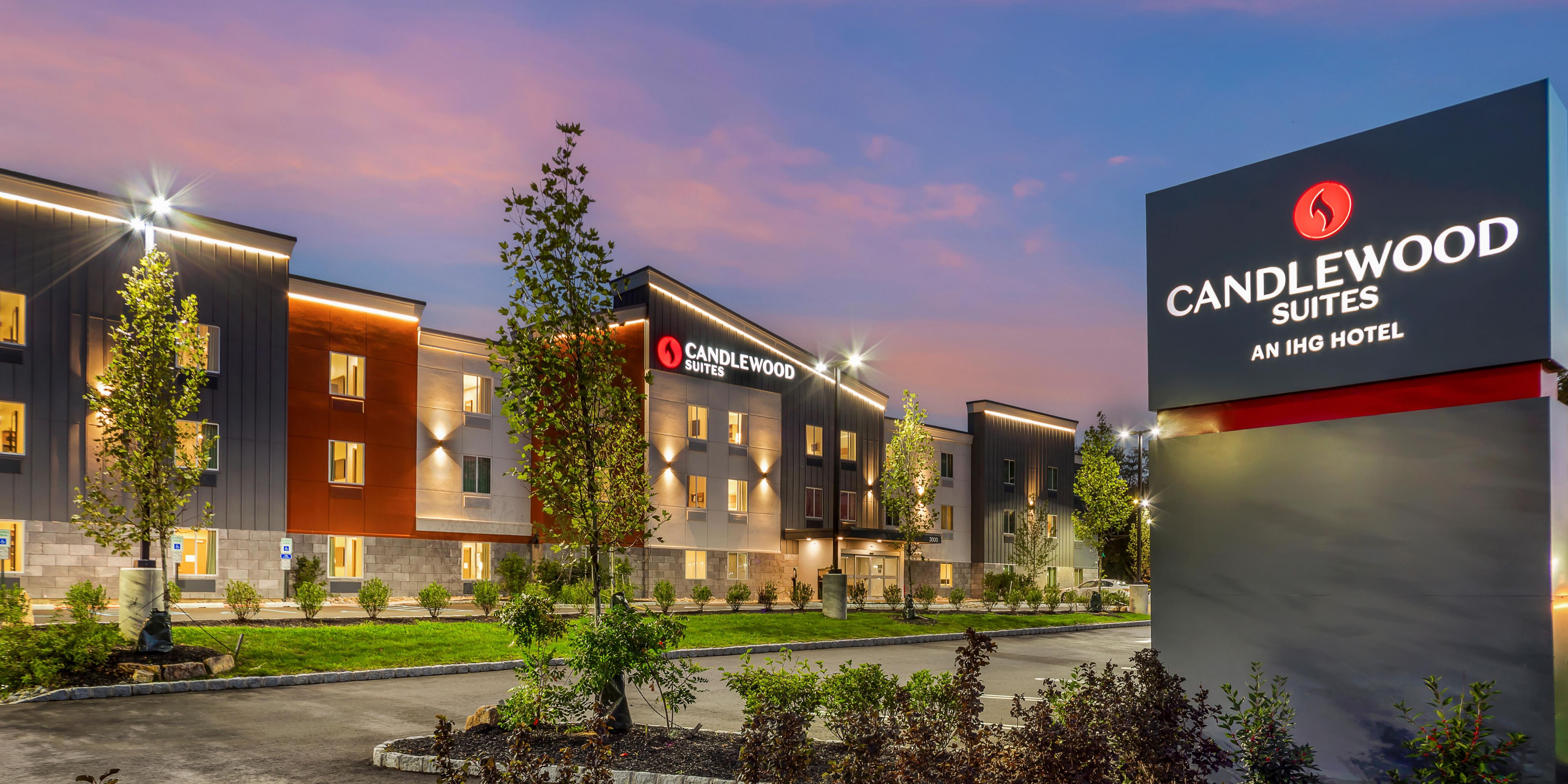 كاندلوود سويتس لورينسفيل - برينستون