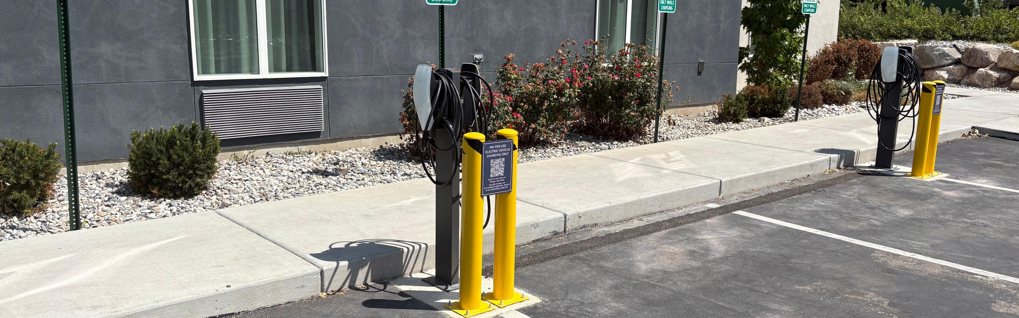 4 EV Charging Stations - Tesla Gen 3 Universal Chargers