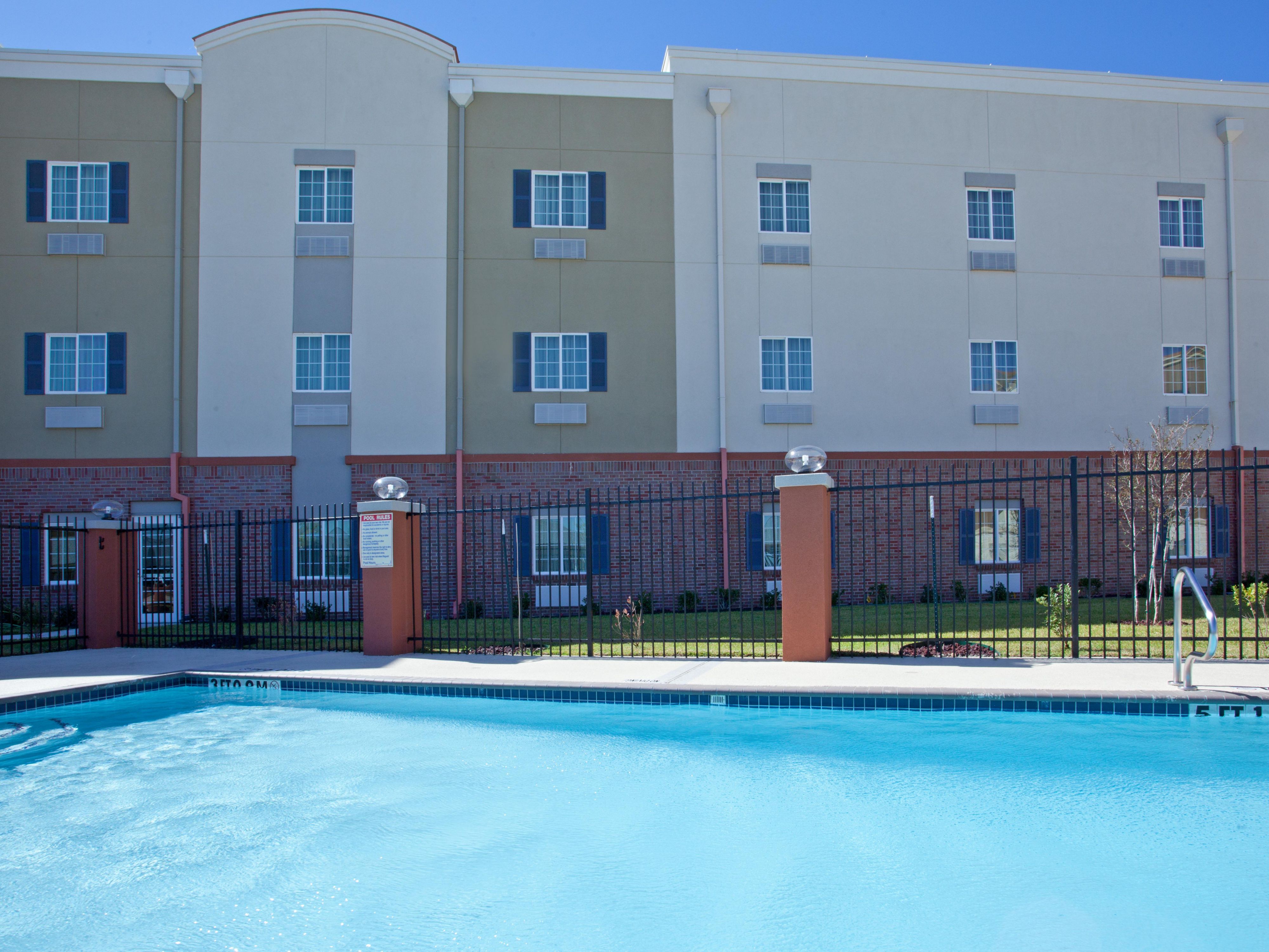 Planning a cruise from Galveston? Make your journey smoother by stopping at Candlewood Suites League City!  We are a convenient stop 
 before the Galveston Cruise Terminal, making us the perfect place to prepare for your adventure. 

Make your cruise experience even better by choosing us as your pre-cruise stop!