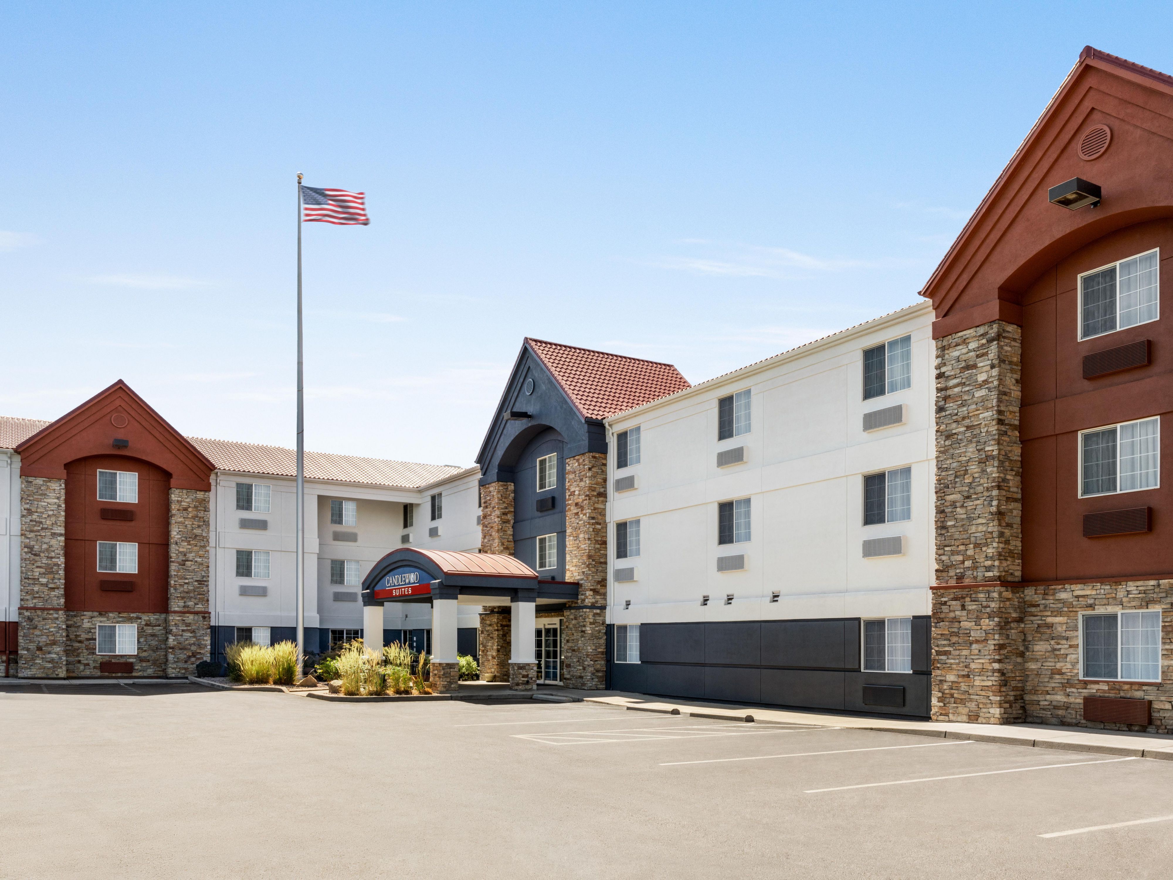 Candlewood Suites Meridian- your extended-stay hotel in Meridian