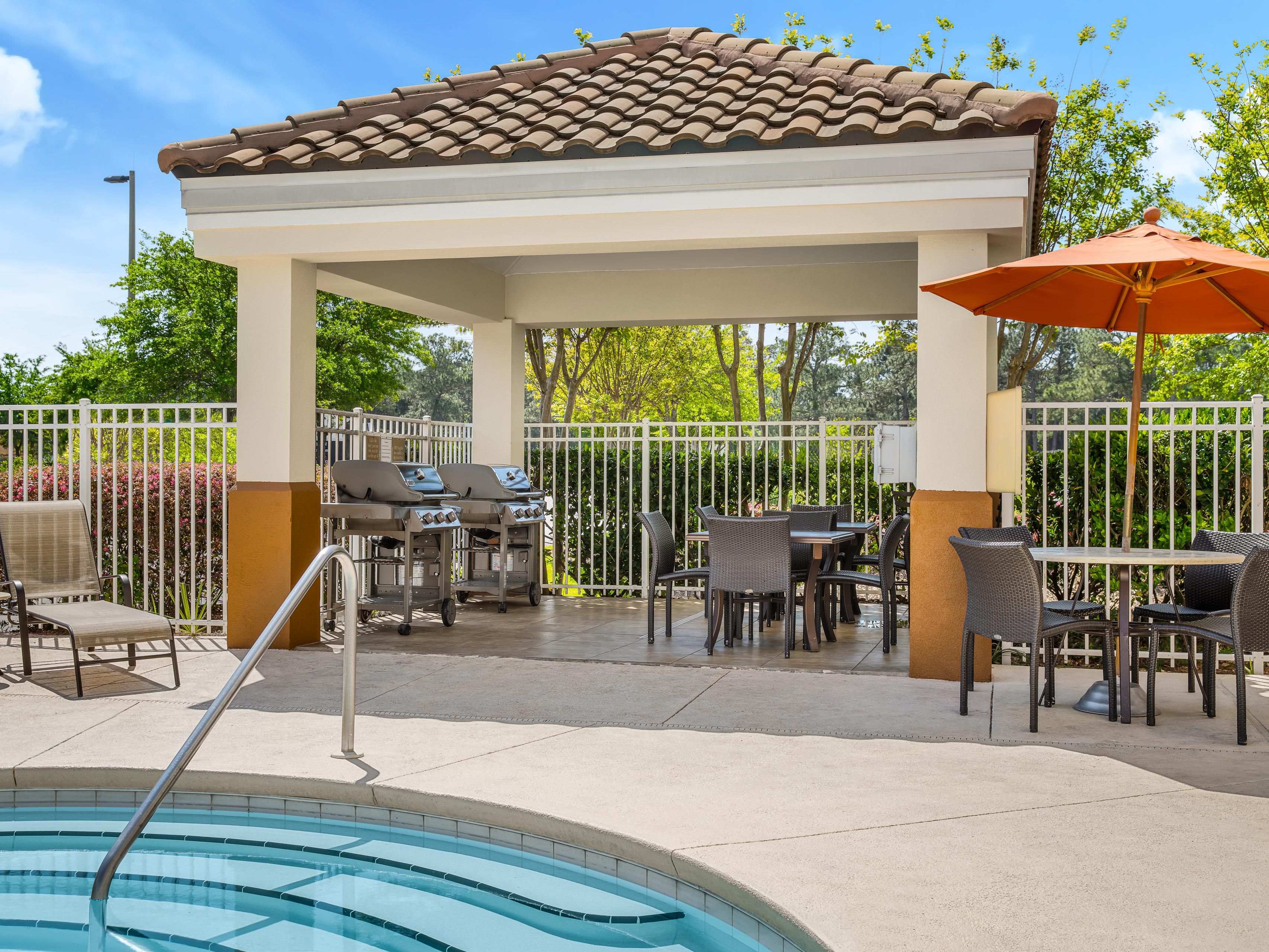Relax and unwind at the end of a long day while you enjoy our outdoor gazebo, and guests use gas grills. 