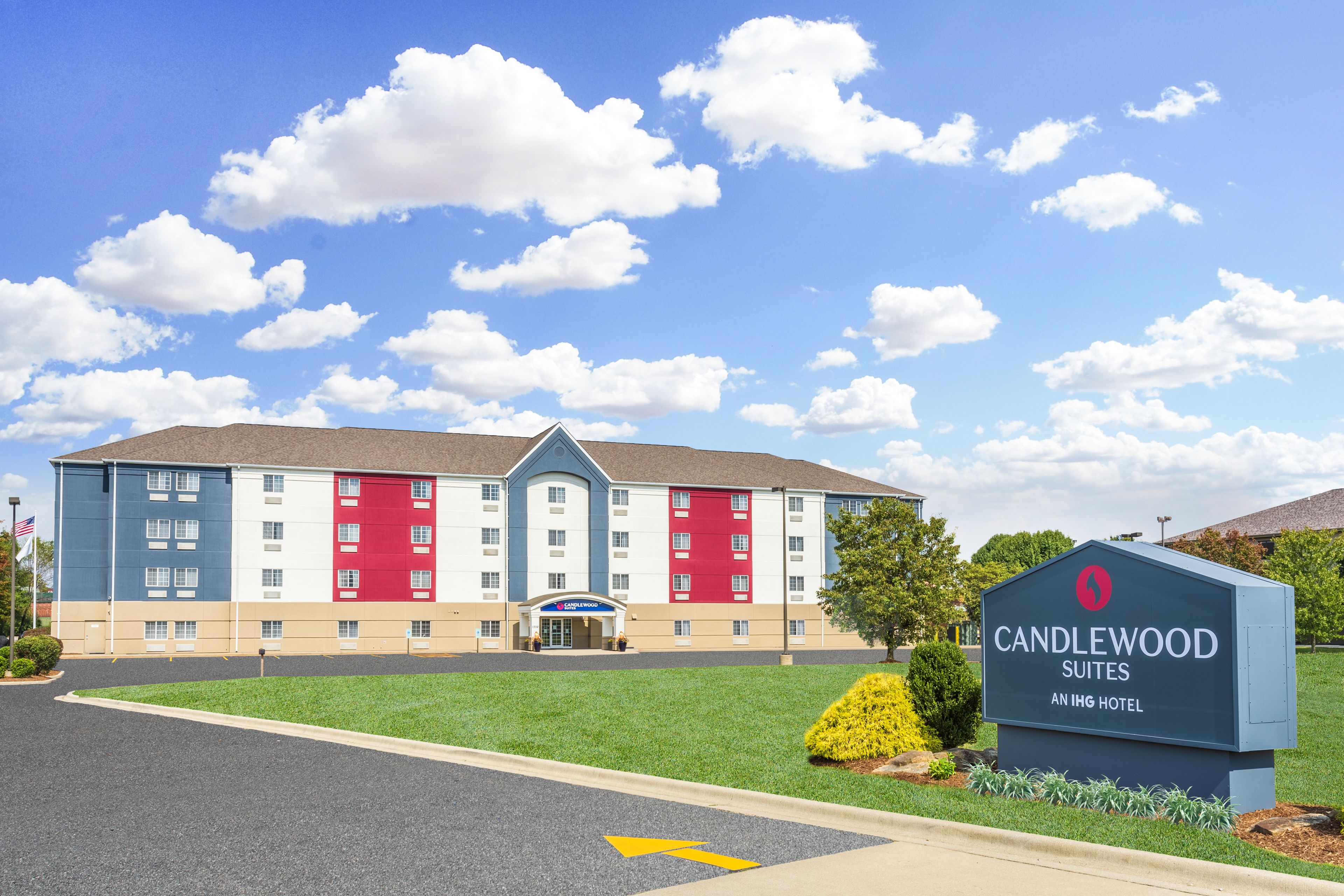 Candlewood Suites Ofallon Il St Louis Area Extended Stay Hotel In Ofallon Illinois