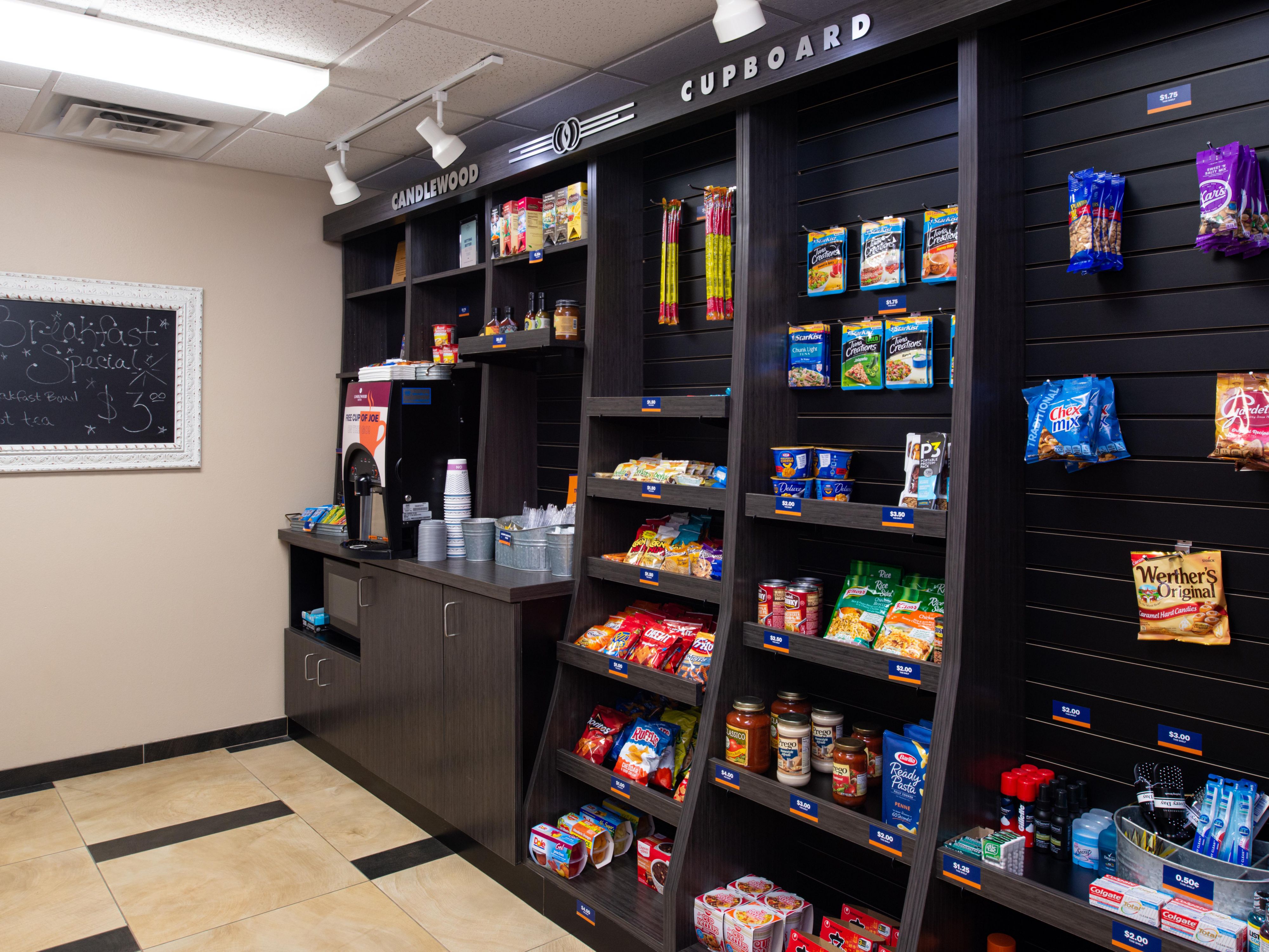 PetFriendly Hotel in Olathe, KS Candlewood Suites Olathe Kansas