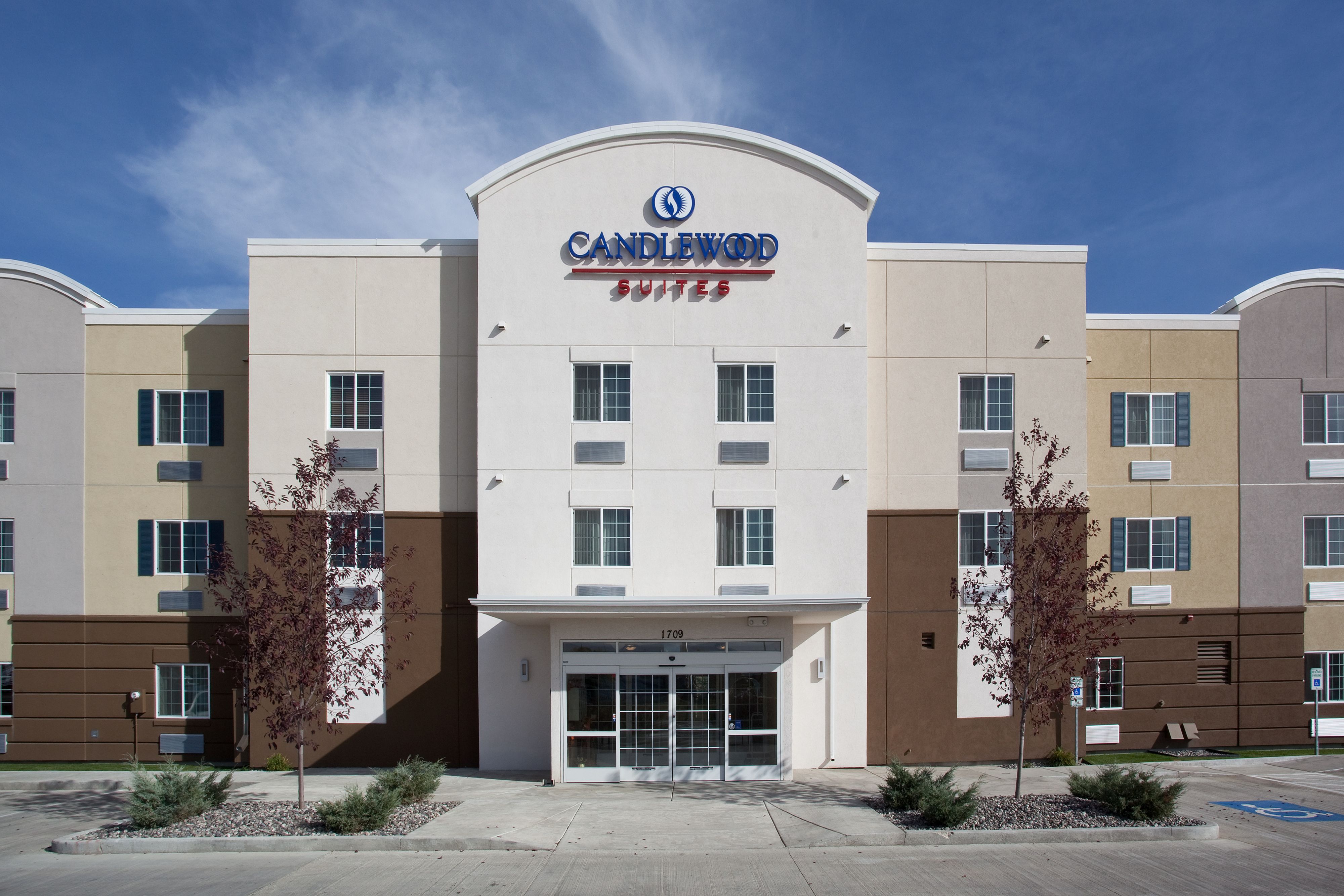 Candlewood Suites 谢里登