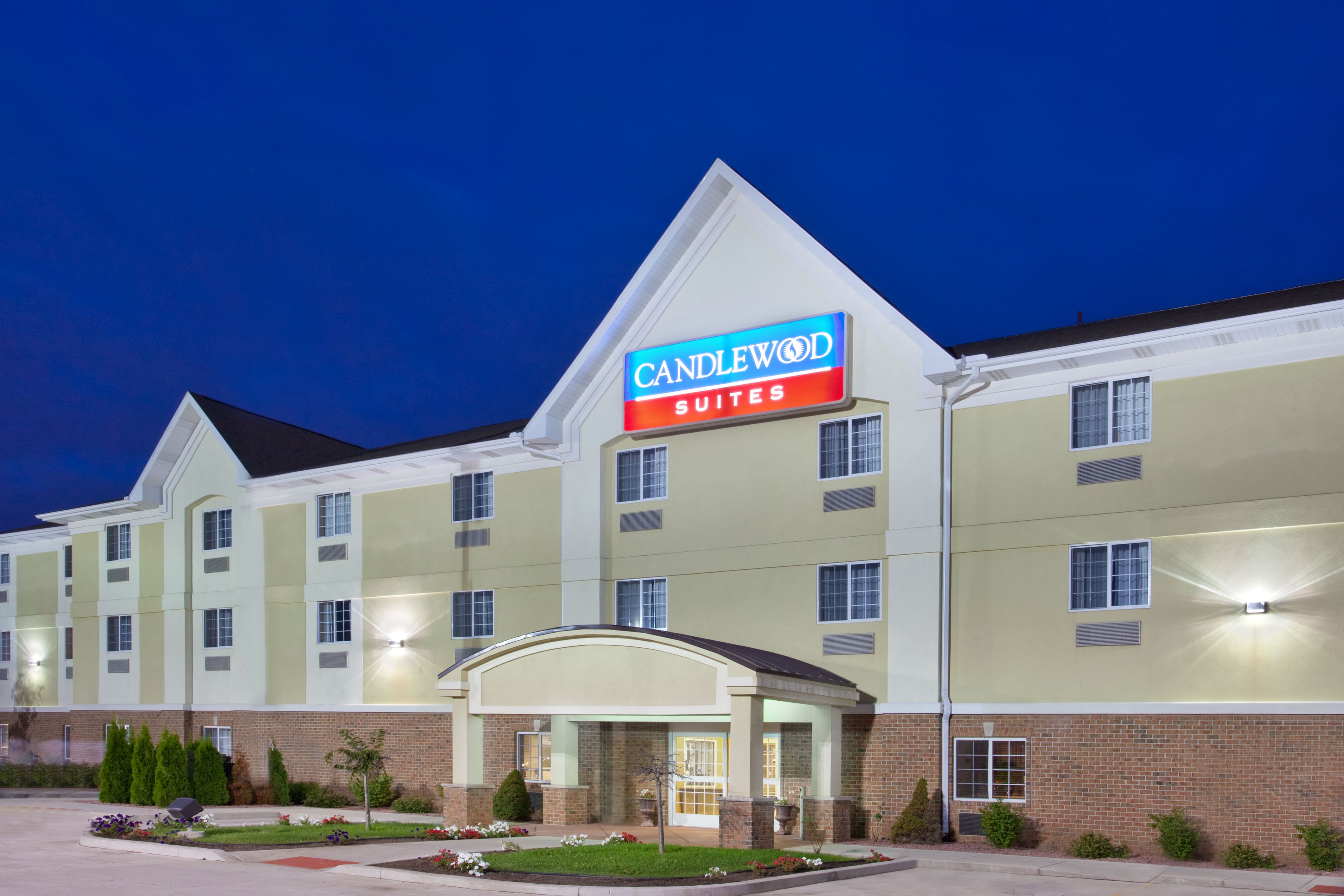 south-bend-hotels-indiana-millard-brinkman