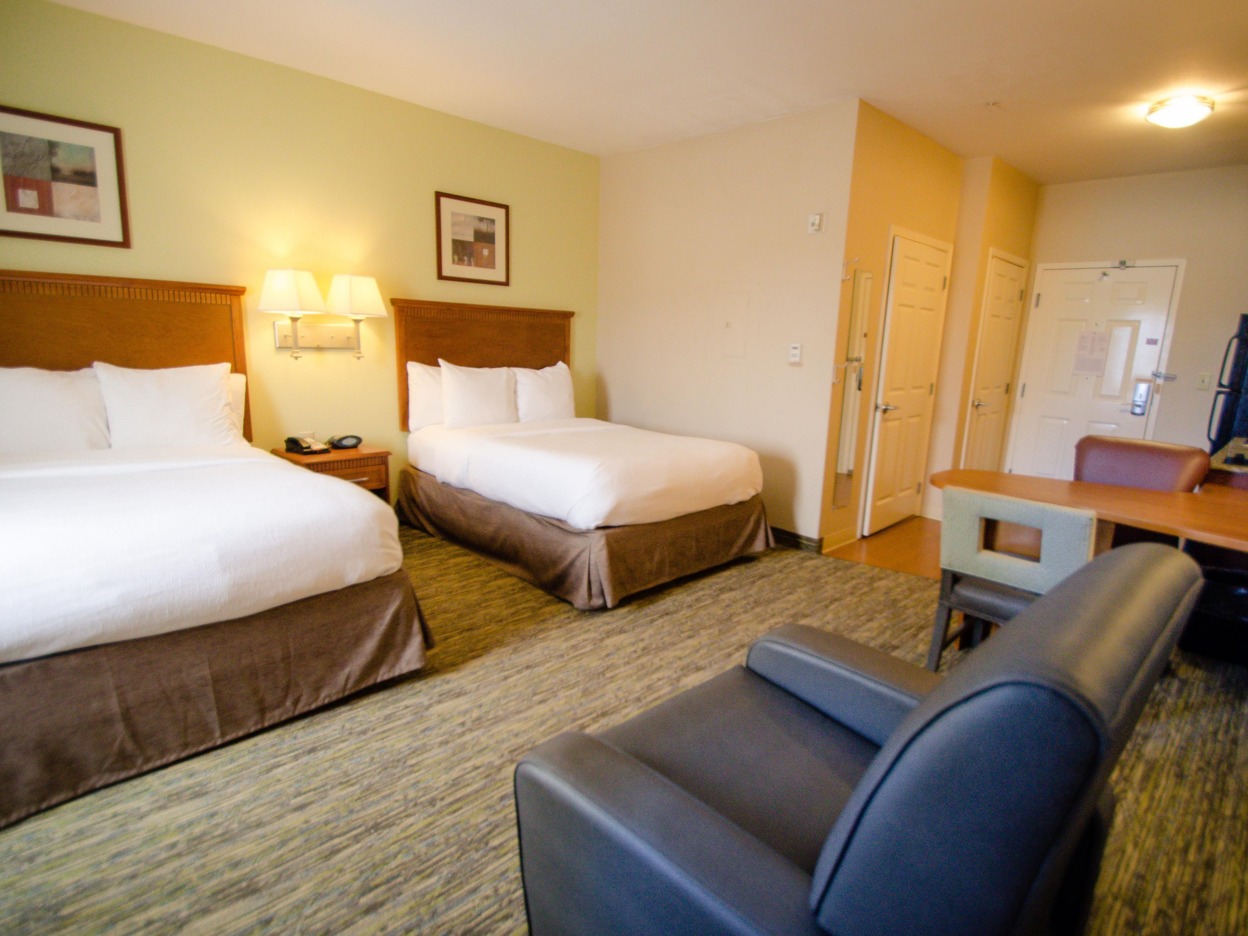 Heading to Temple, TX for a game? Stay with us near Bell County Expo Center and Temple ISD Stadium! Our spacious rooms are perfect for sports teams, fans, and enthusiasts. Enjoy comfort and convenience after the big game. Contact us for special group rates and make your stay a winning experience!