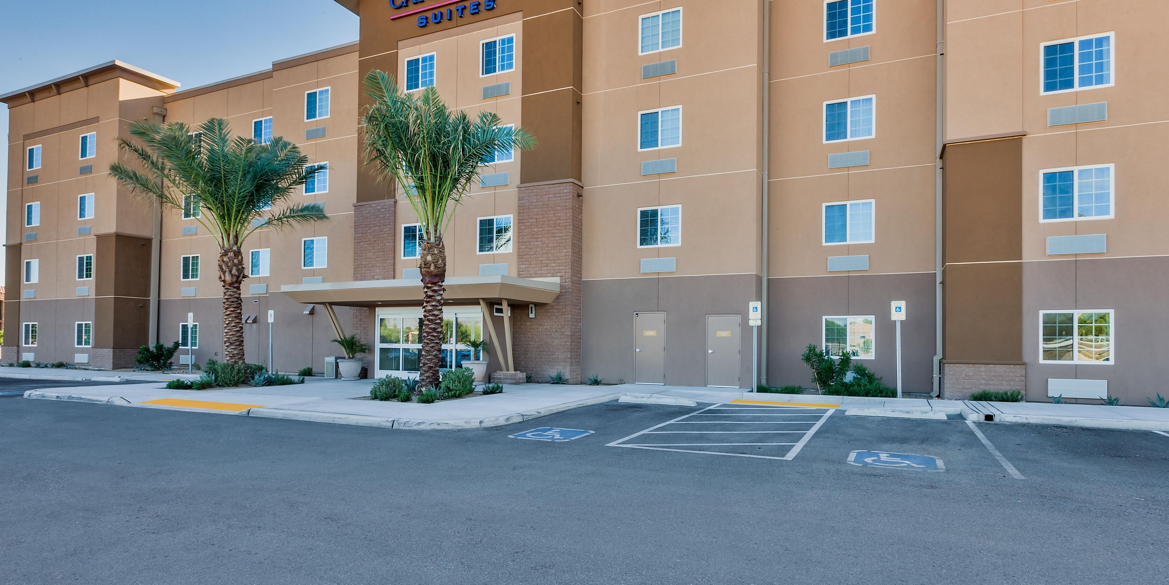 Candlewood Suites 图森