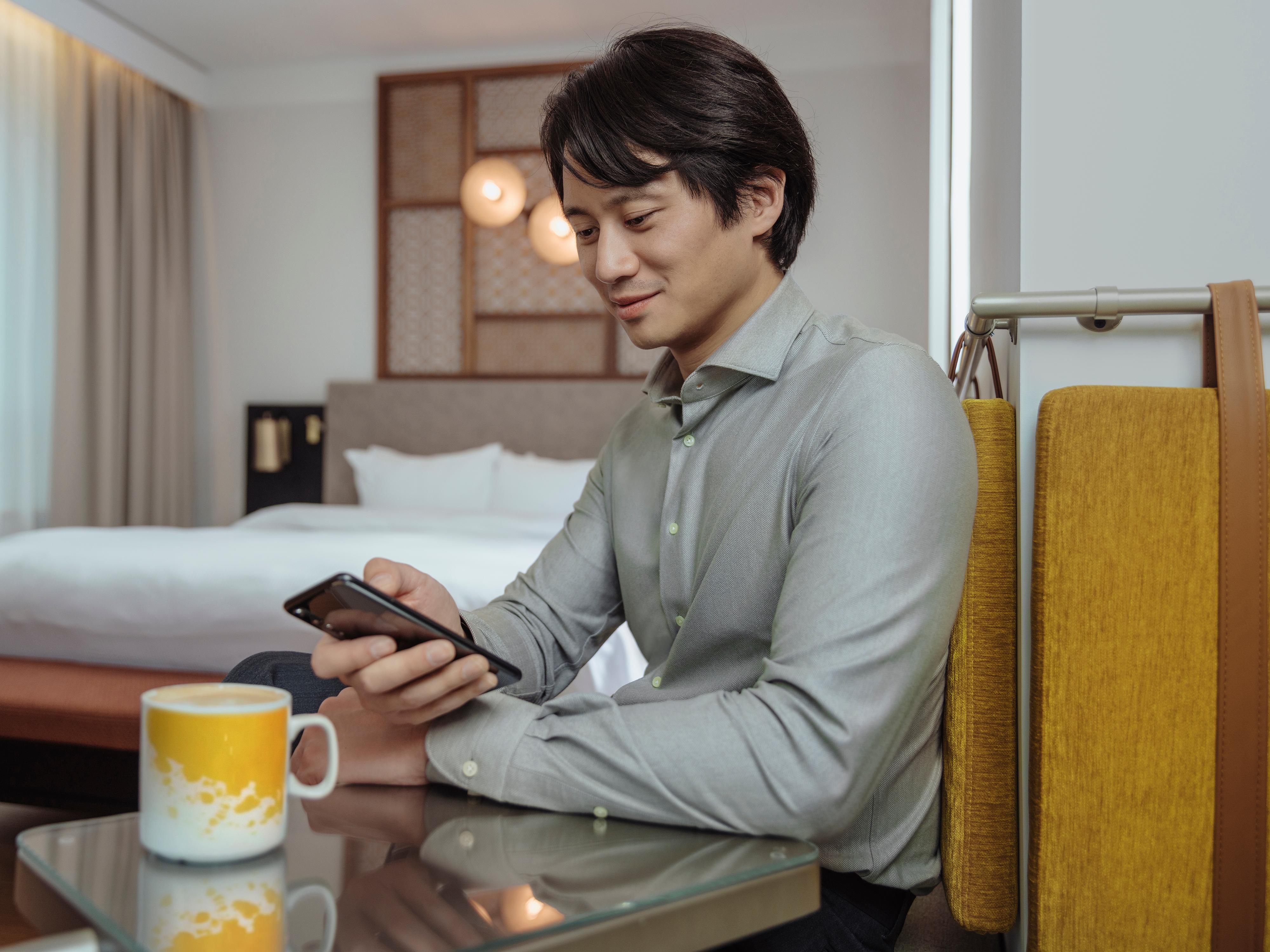 Whichever suite you choose, it’ll be spacious, comfortable, and complete with everything you need to live, work, and relax while you’re away from home. 
