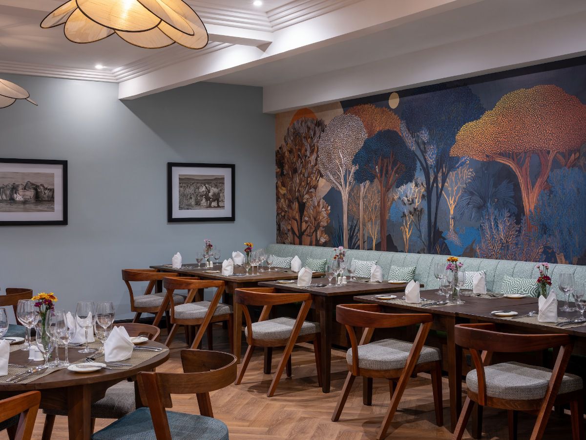 Elegant dining experience with artistic interior ambiance