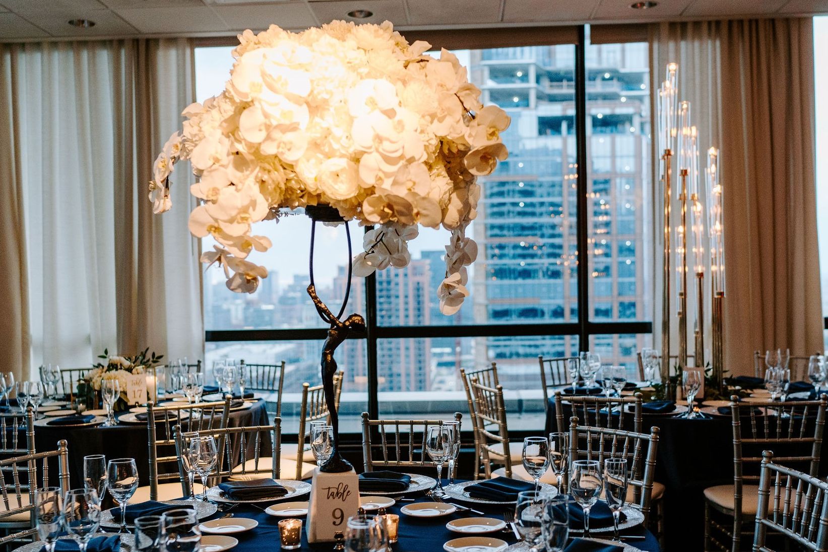 Wedding Dinner Arrangement