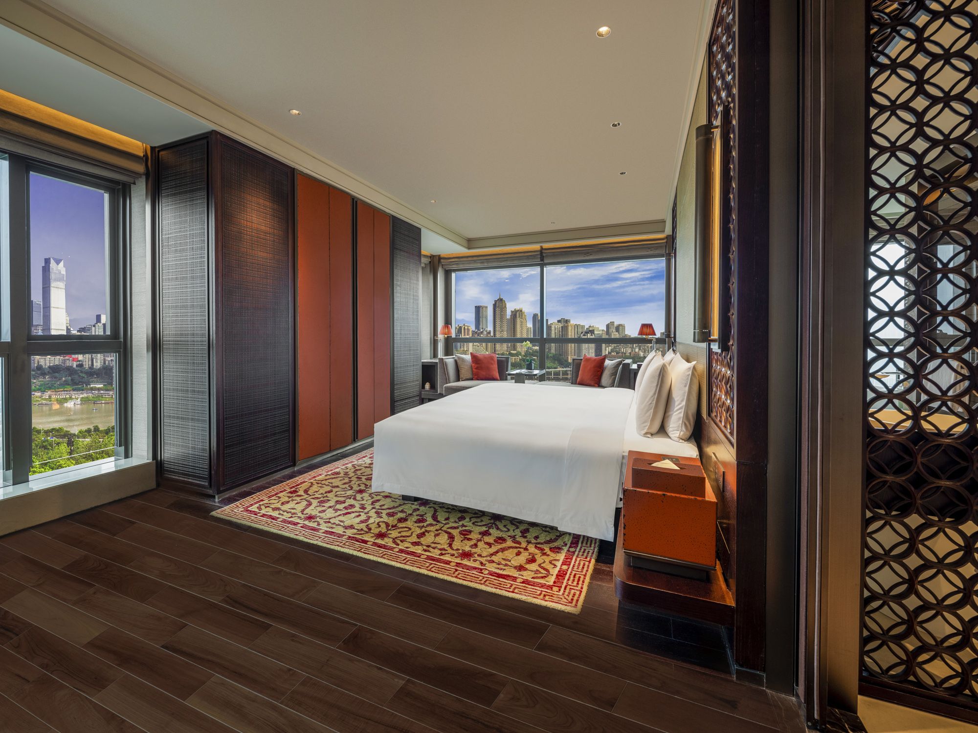 Regent Featured Room
