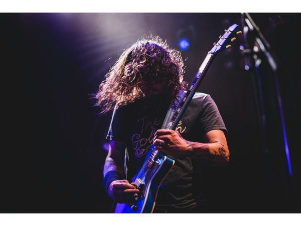 Man playing guitar