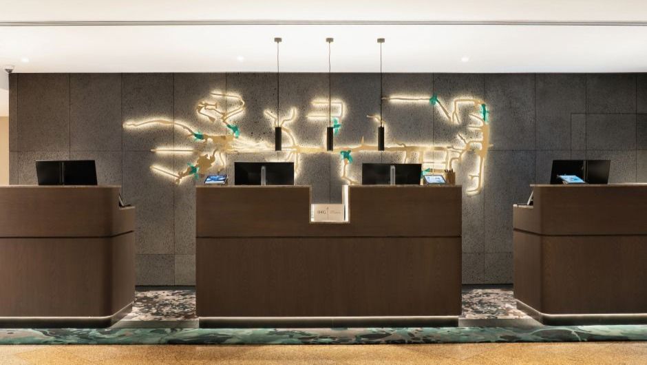 Crowne Plaza Auckland hotel facade