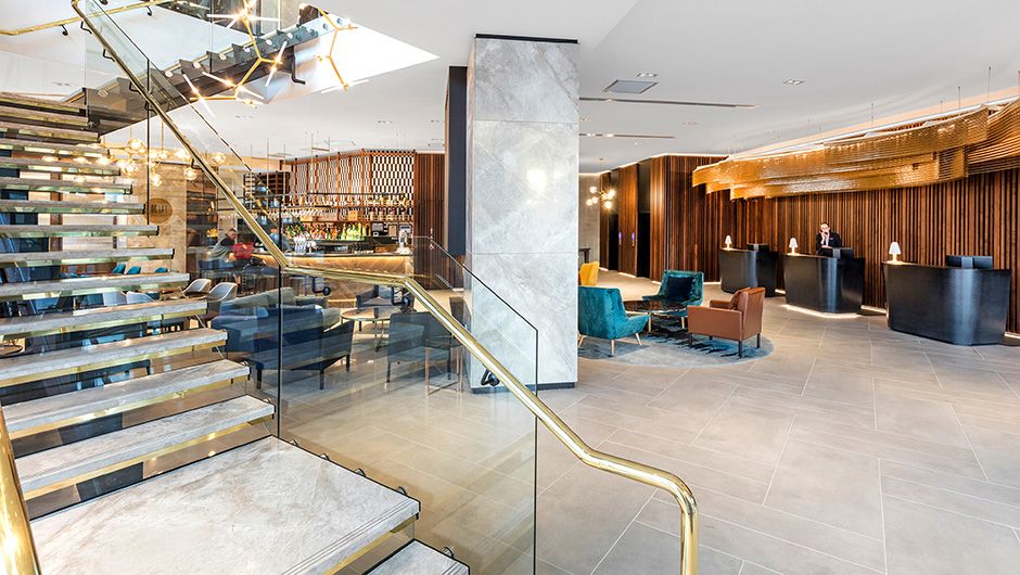 Crowne Plaza Christchurch hotel lobby