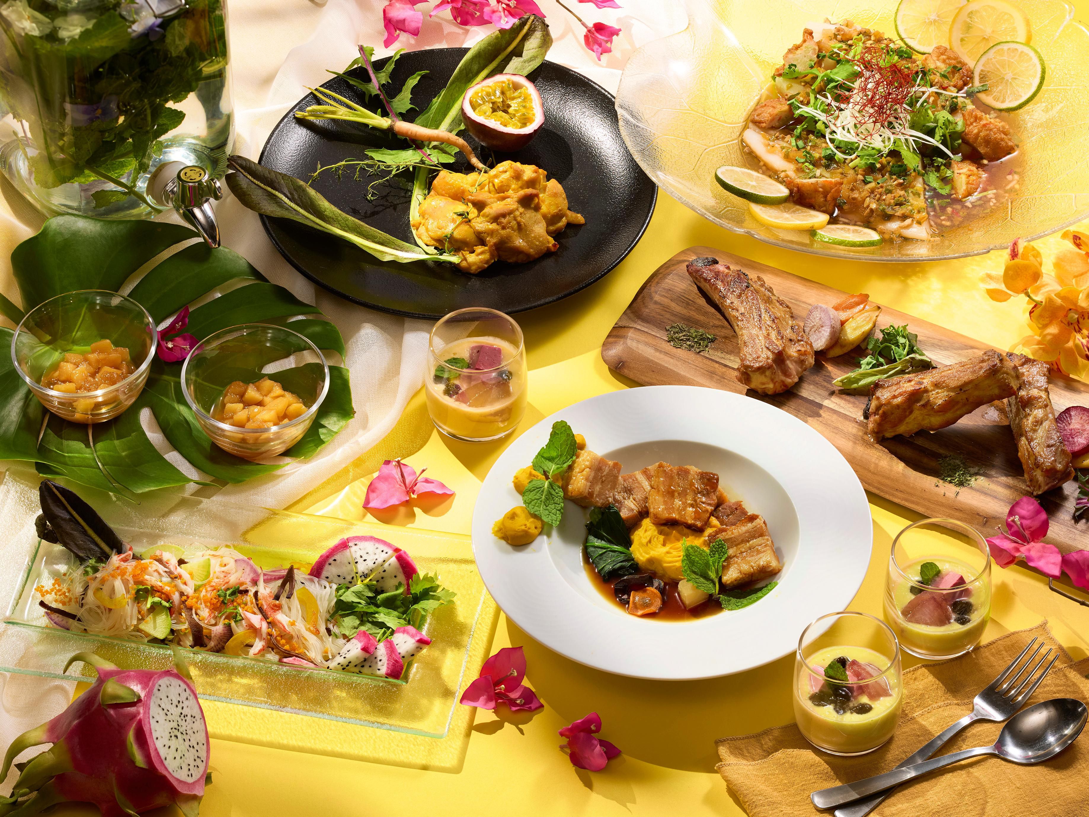 Cascade Dining is currently hosting the "with NOTO Fair 2025," supporting the future of the region by using carefully cultivated ingredients in Noto. We offer our signature menu, "NOTO 7-Star," throughout the year, showcasing the rich blessings of Noto. 
Enjoy the full charm of Noto at Cascade Dining and spend a heartwarming moment with us.