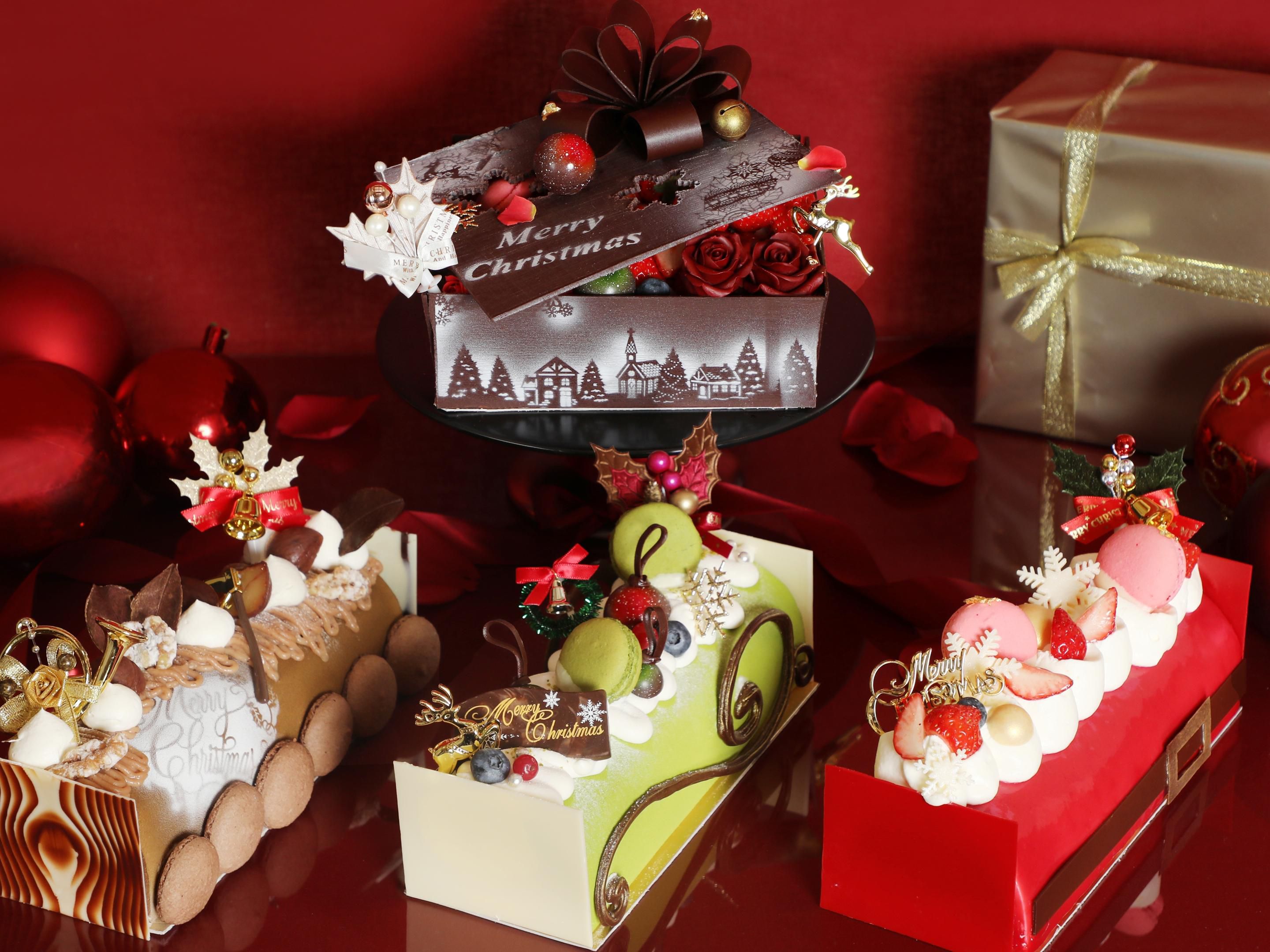 We have prepared four kinds of Christmas cakes to make your special day even more festive. Limited quantities available / Reservation required.