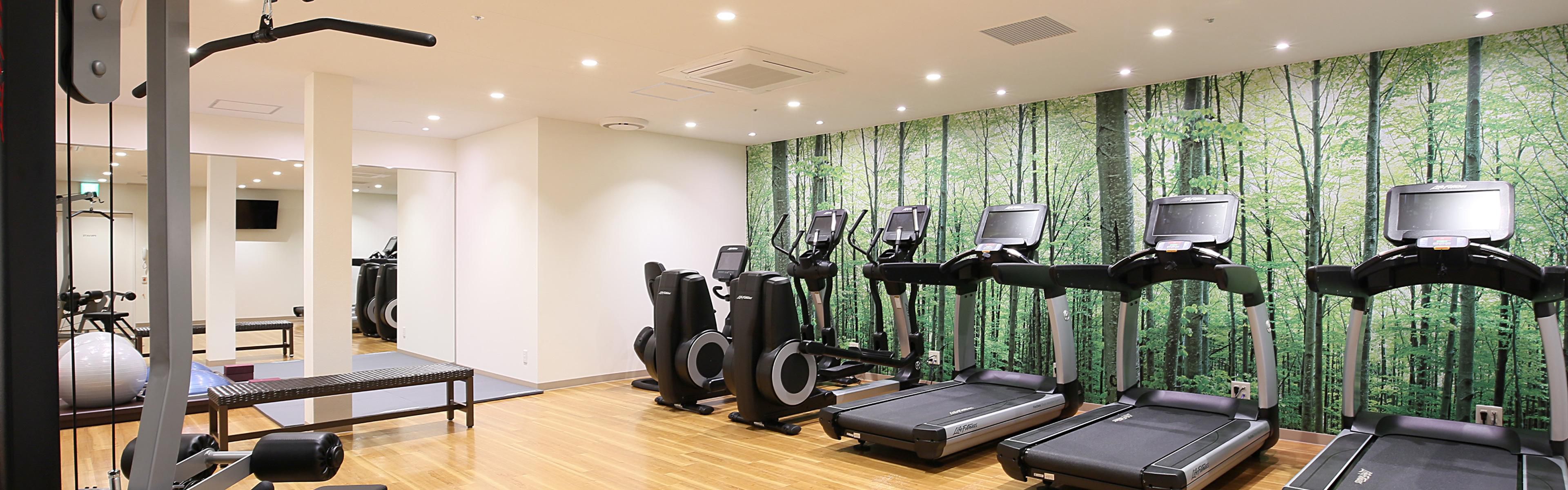 1F Fitness Center stay guests only 24 hours open