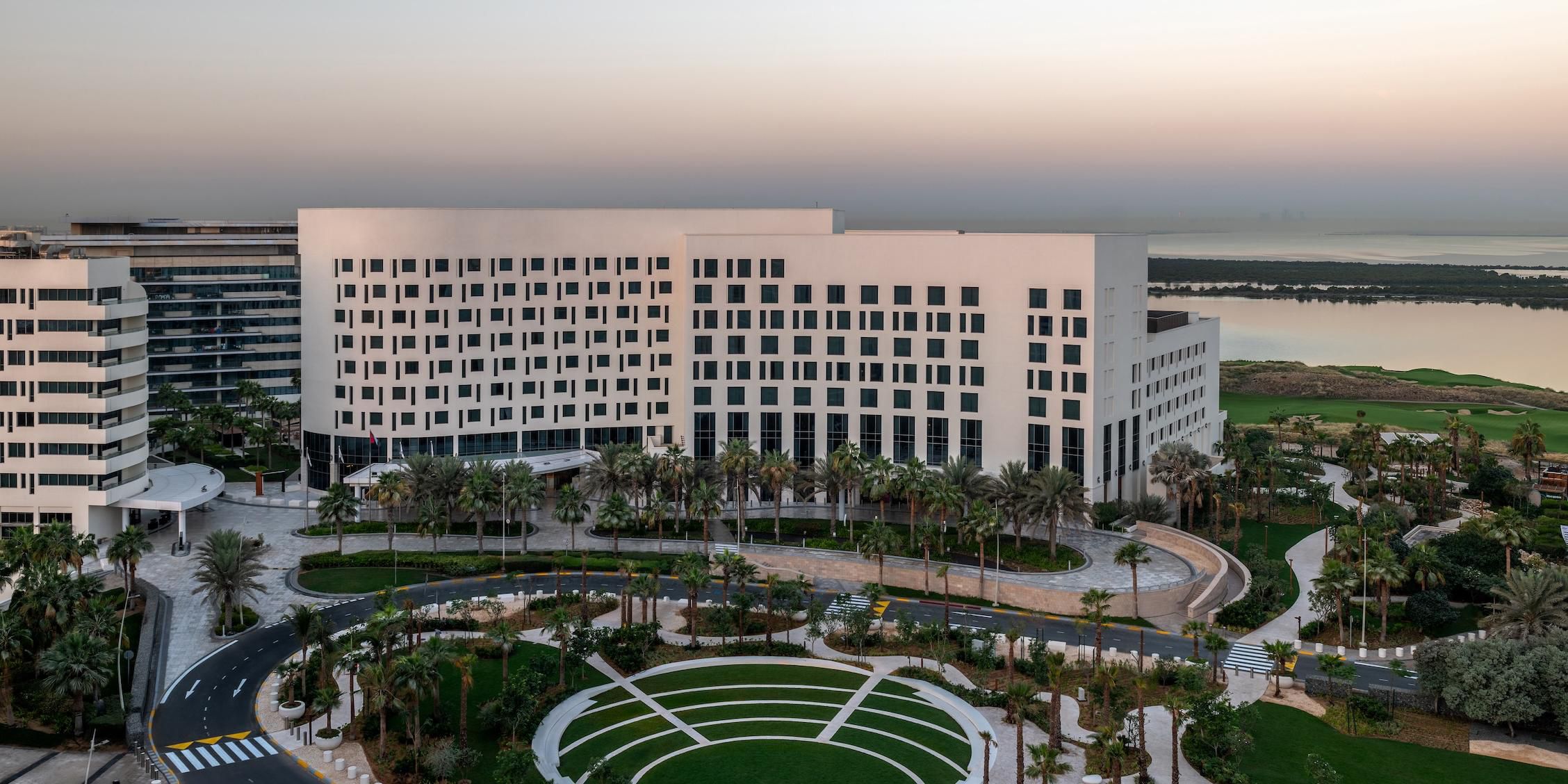 Crowne Plaza Abu Dhabi - Yas Island