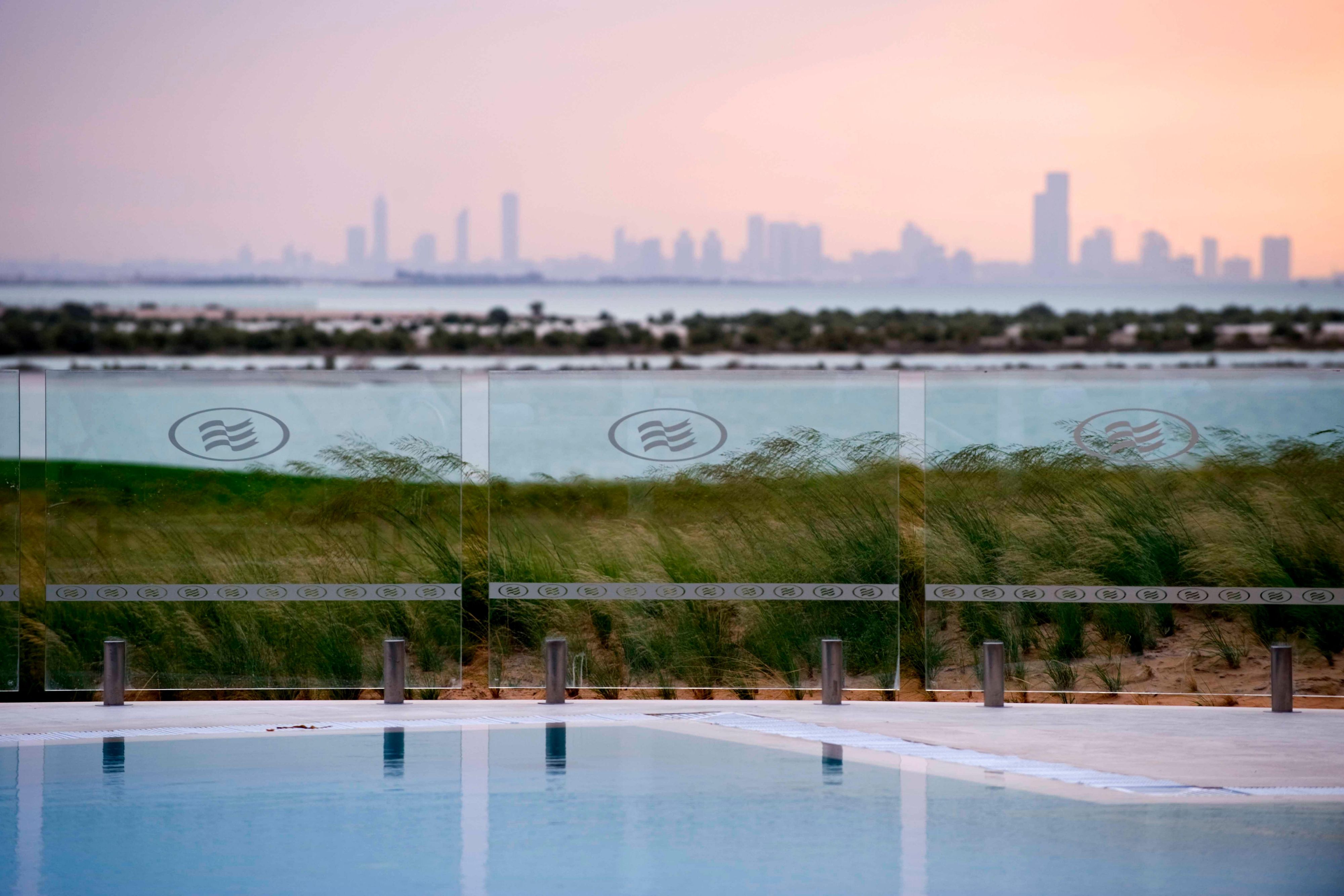 Enjoy the skyline View from Pool