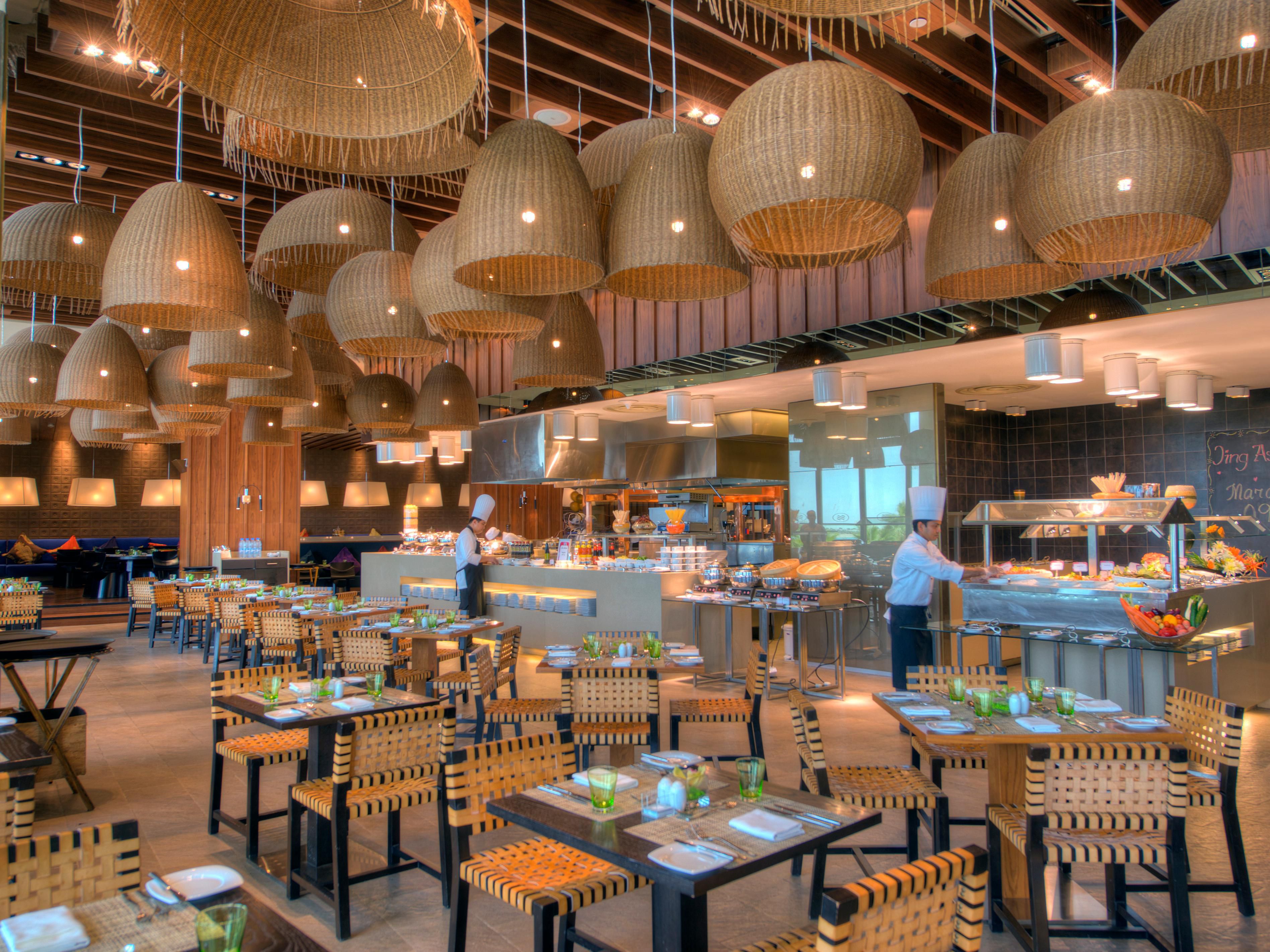 Experience the best of Asian cuisine at Jing Asia featuring Thursday Tokyo Nights, Friday Asian Street Food Festival, Saturday Bangkok Nights from 7:00 PM to 10:30 PM. Gather your family and friends on weekends on Sundays and enjoy All-You-Can-Eat Dim Sum from 12:30 PM to 4:00 PM or Chef Quy Pop Up Series from 6:00 PM to 10:00 PM.