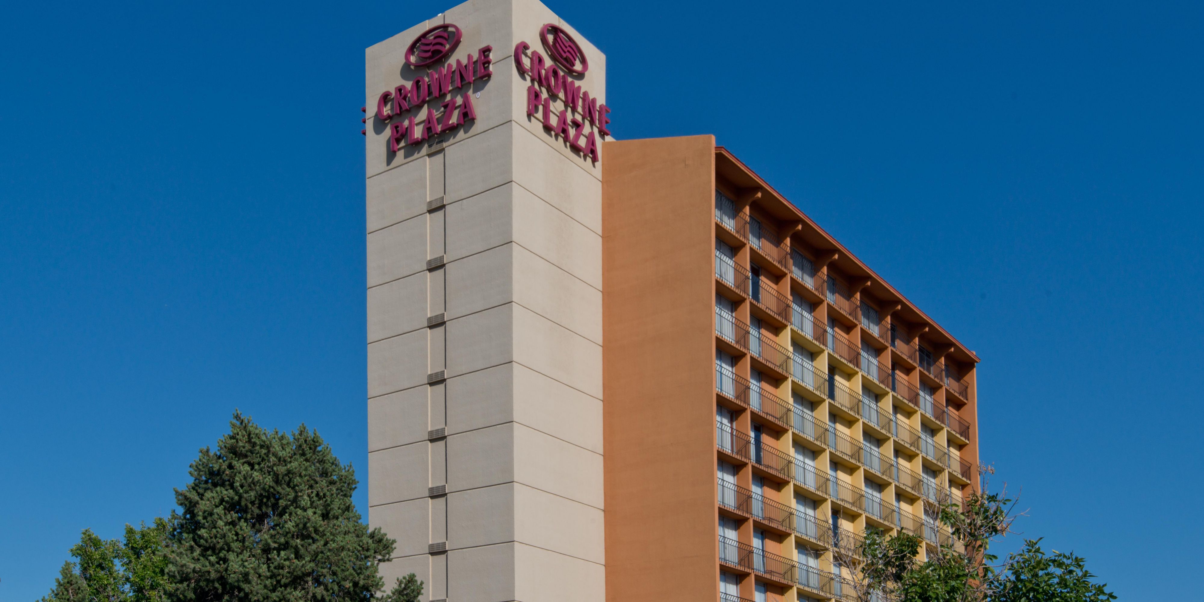 Crowne Plaza Albuquerque