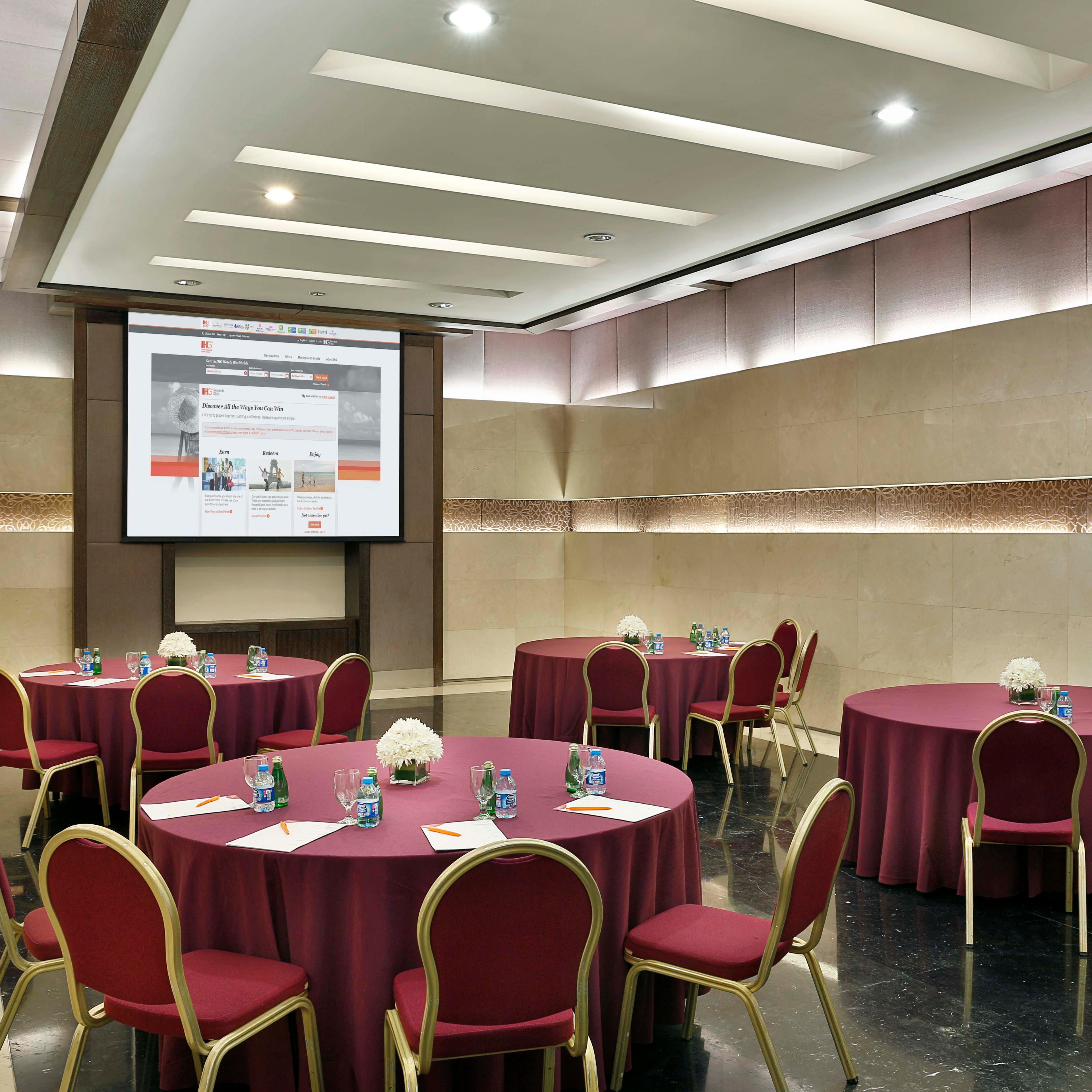 Al Hareth Meeting Room; pefectly hosting up to 48 delegates