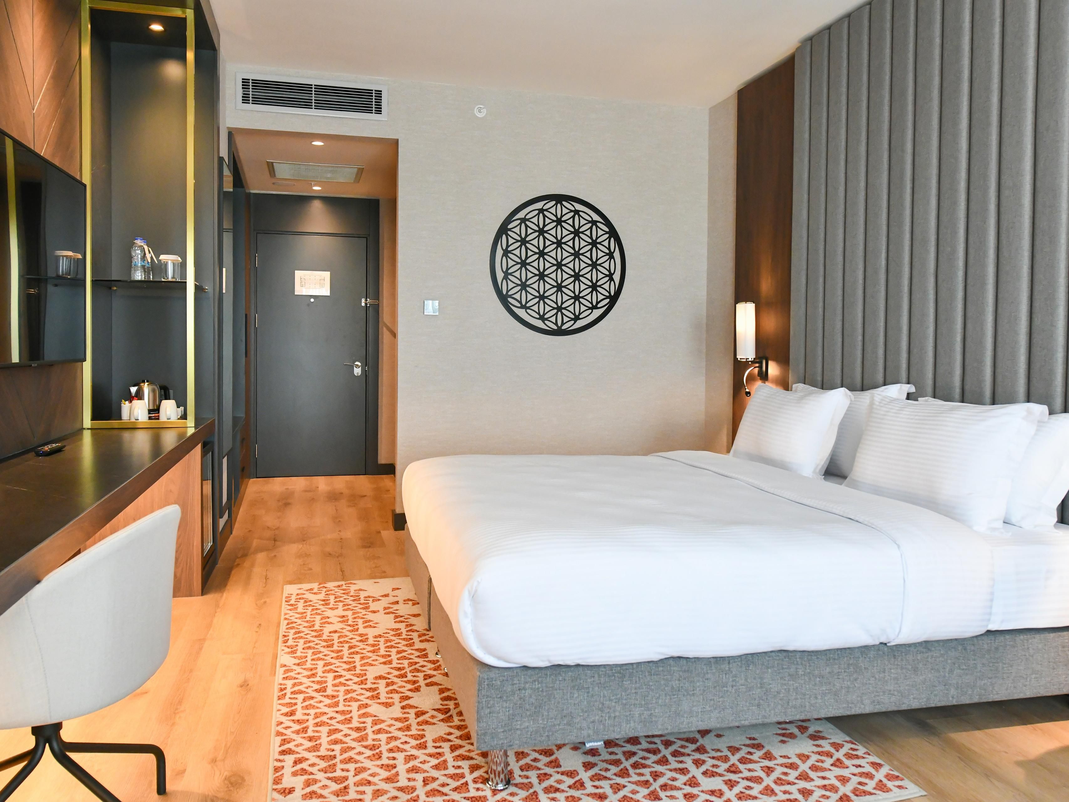 King Bed Guest Room