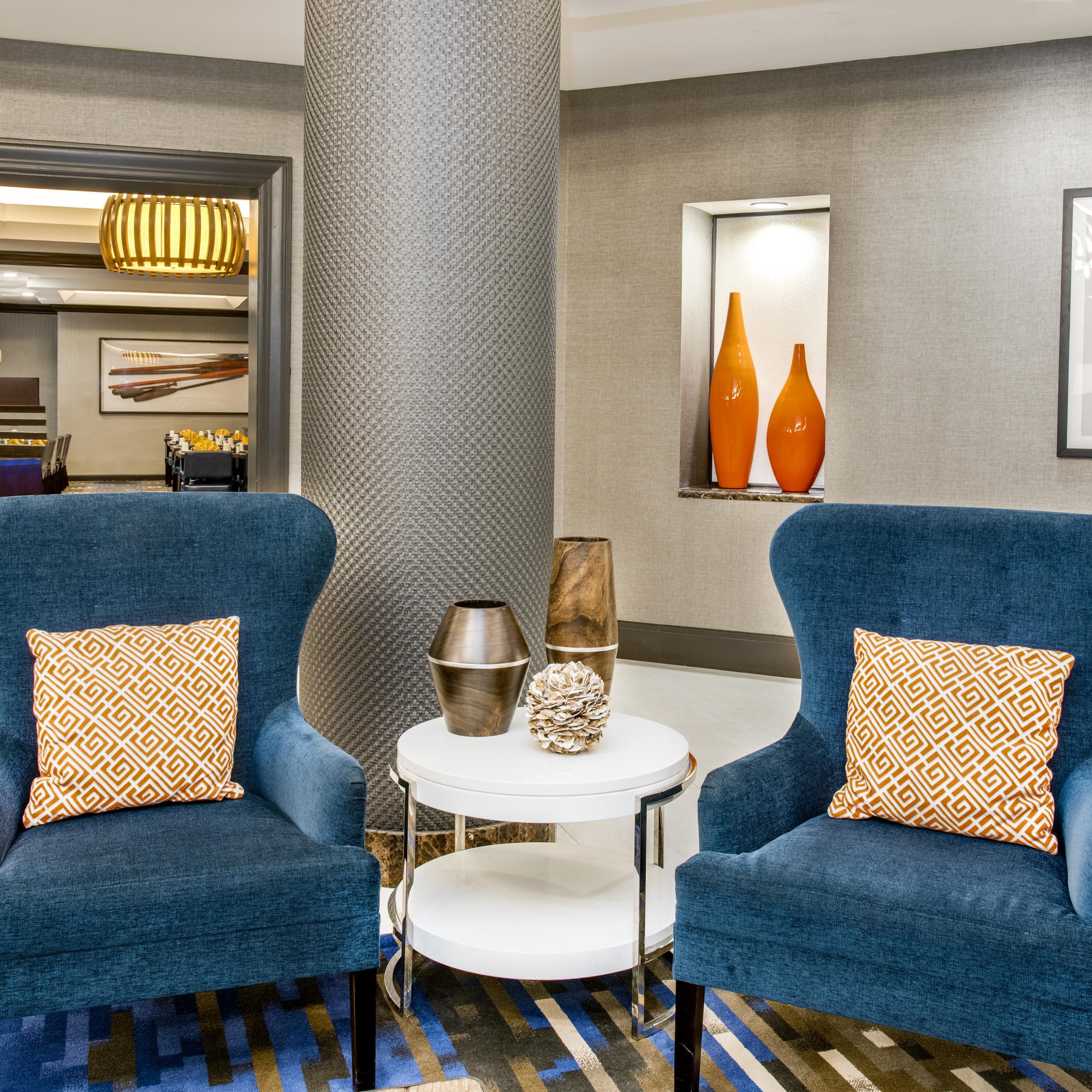 Annapolis Hotels with Pools near Naval Academy Crowne Plaza Annapolis