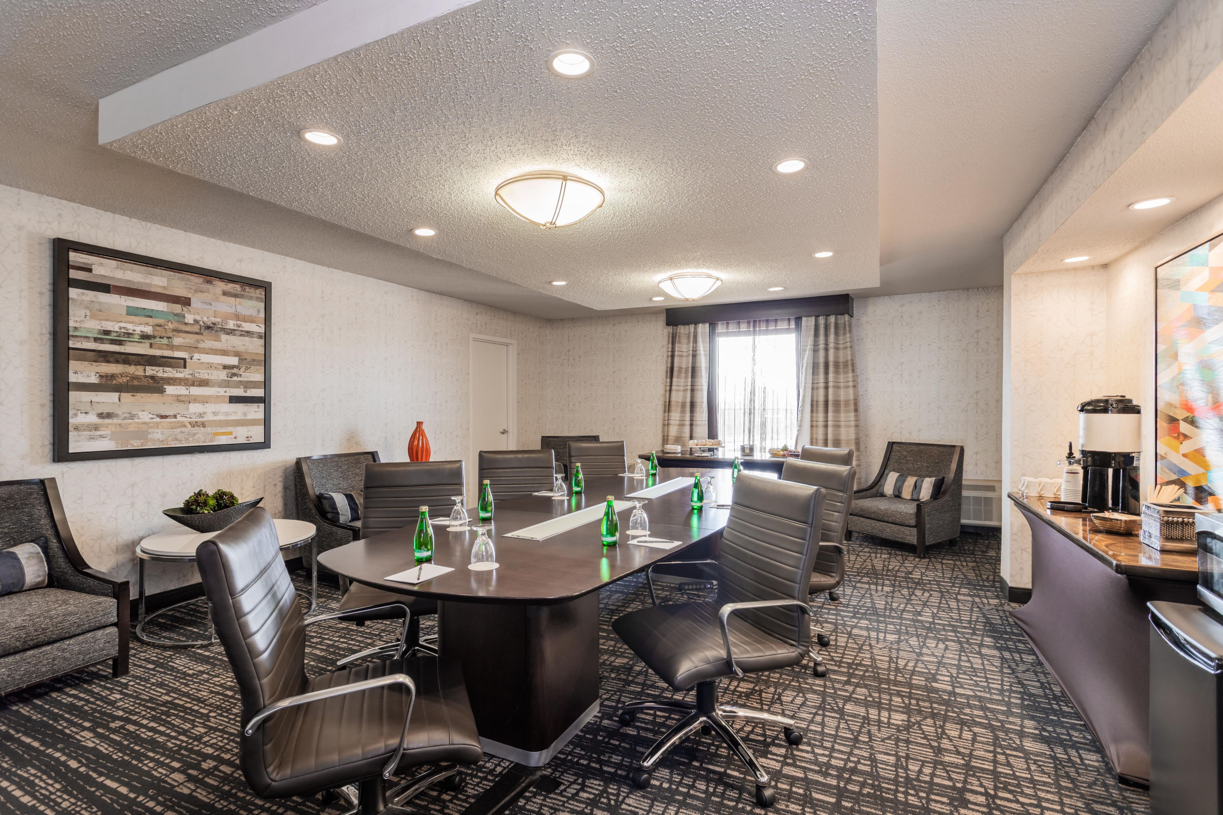 Boardroom 520