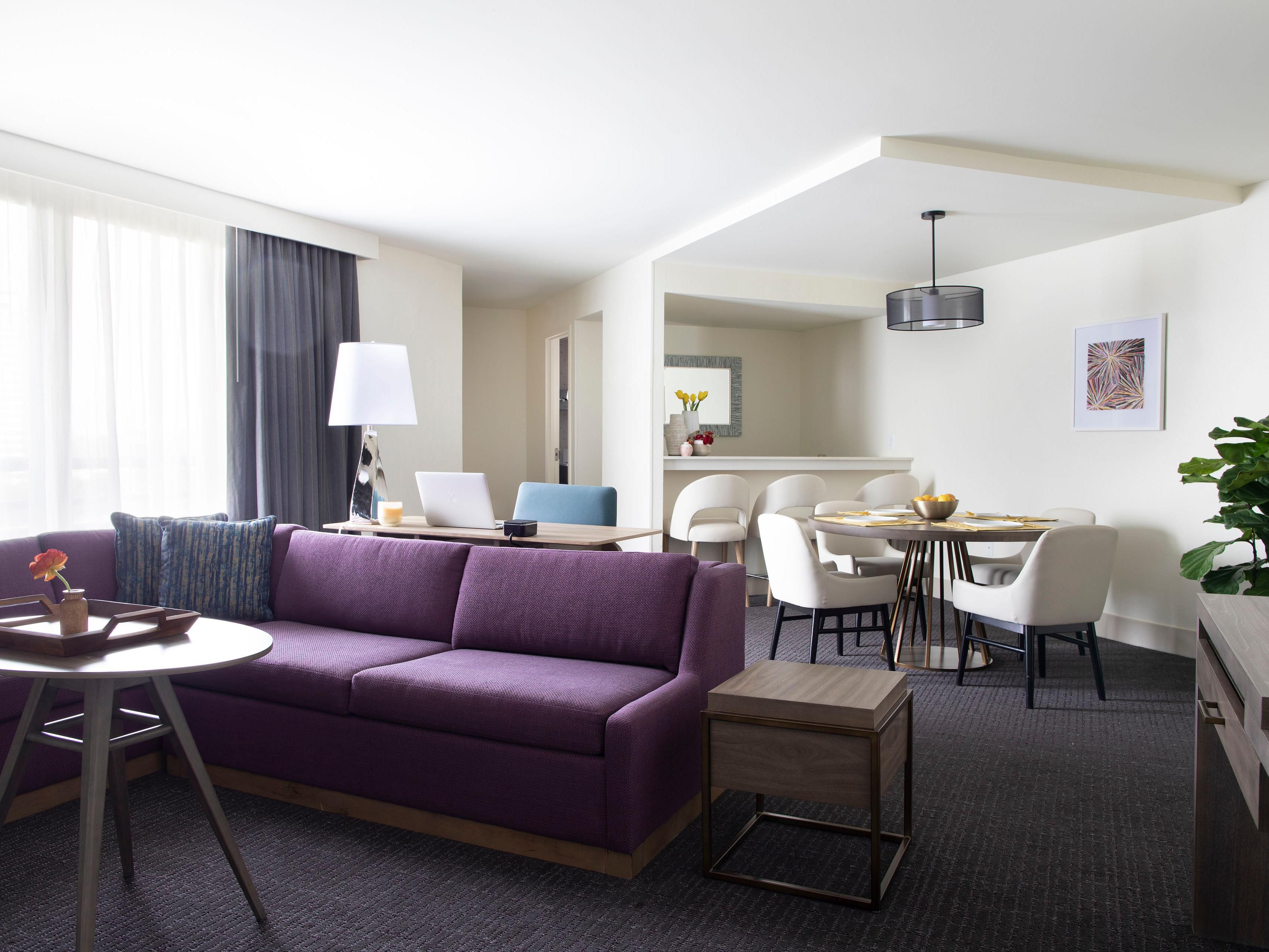 King suite living room, dining room and kitchen
