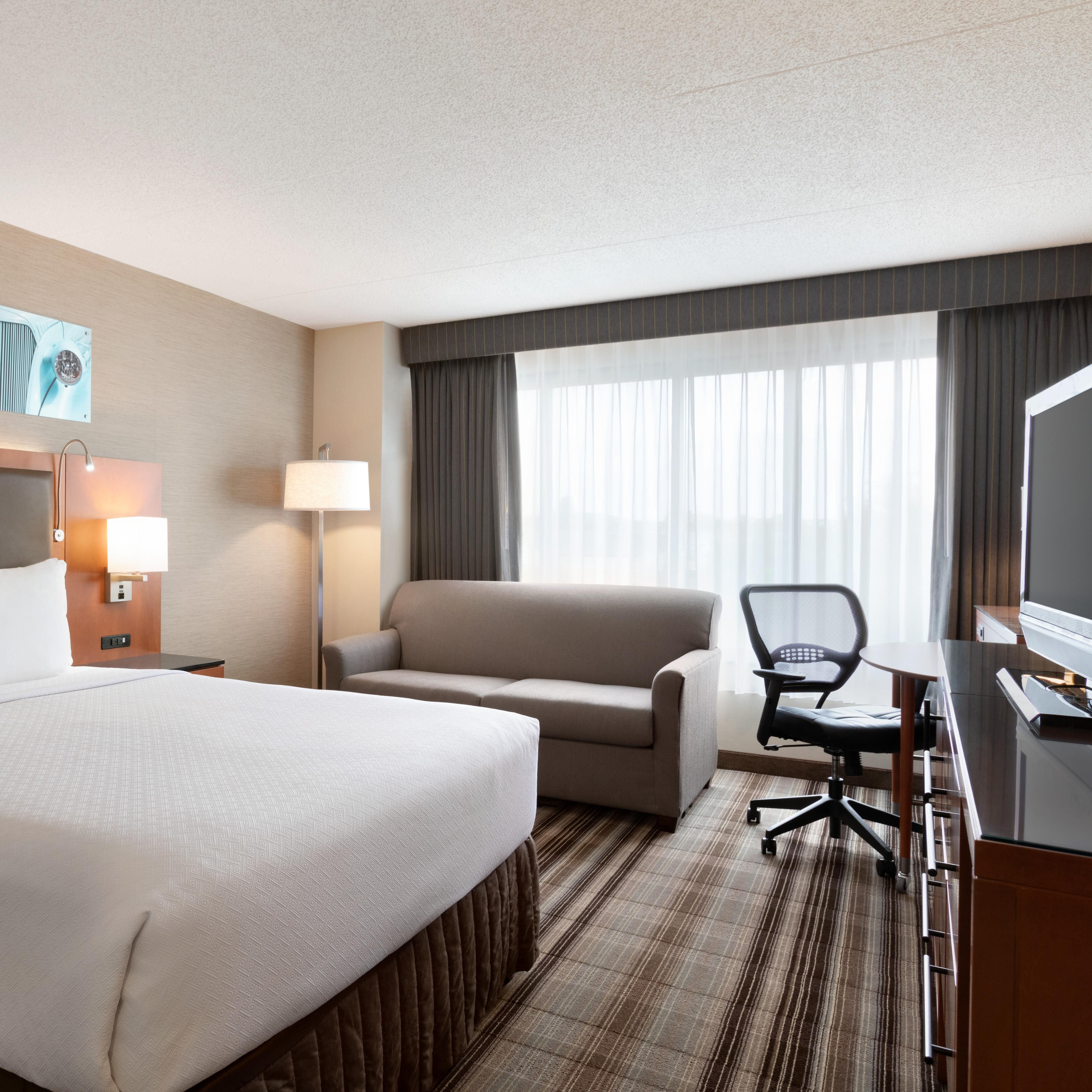 Enjoy comfort, space and style in our standard queen guest room.