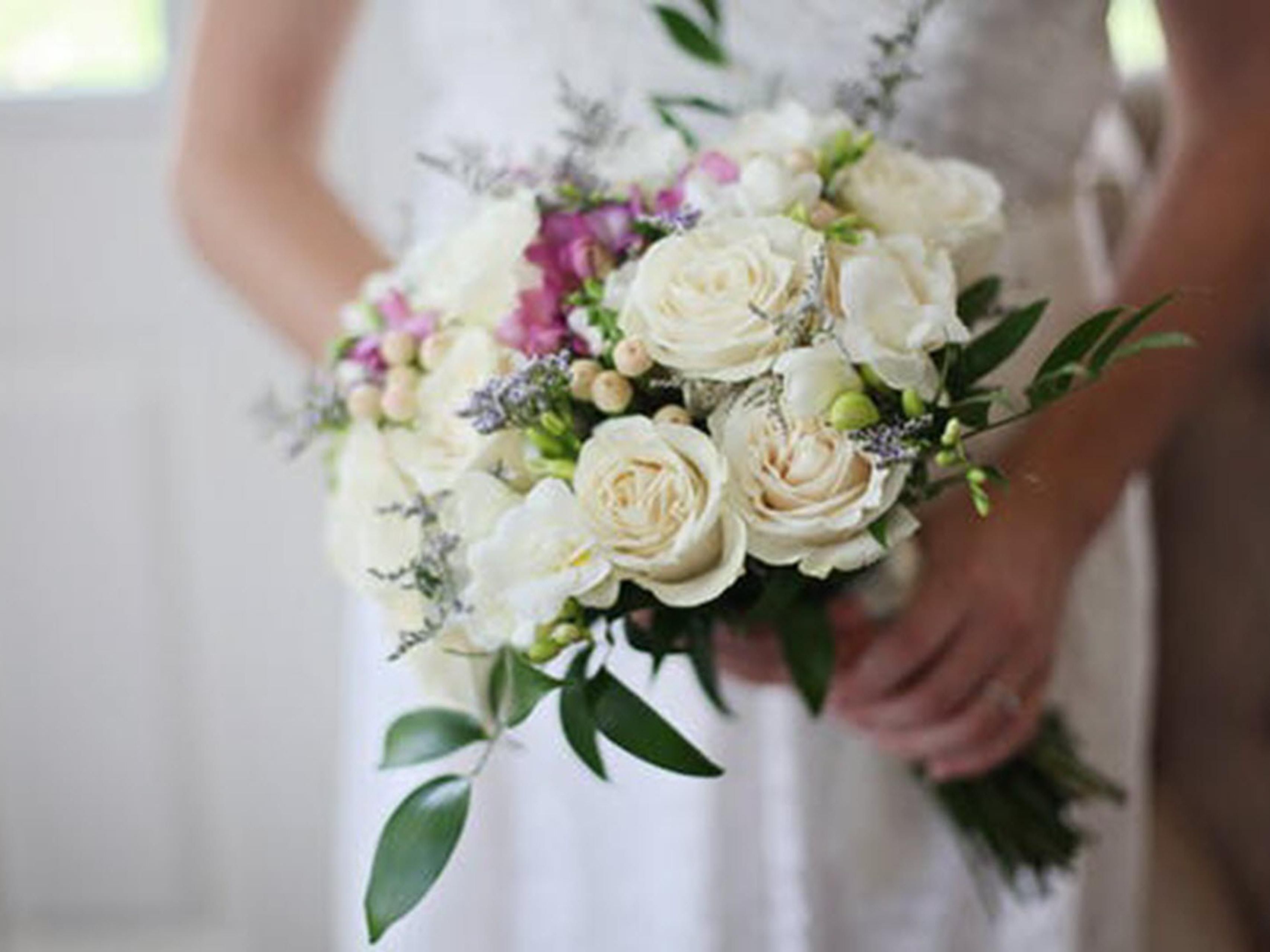 Crowne Plaza Auburn Hills features the perfect event spaces for celebrations both intimate and grand. From custom catering menus to room blocks, our wedding specialists can help you plan an unforgettable wedding reception, rehearsal dinner or bridal shower for up to 150 guests.