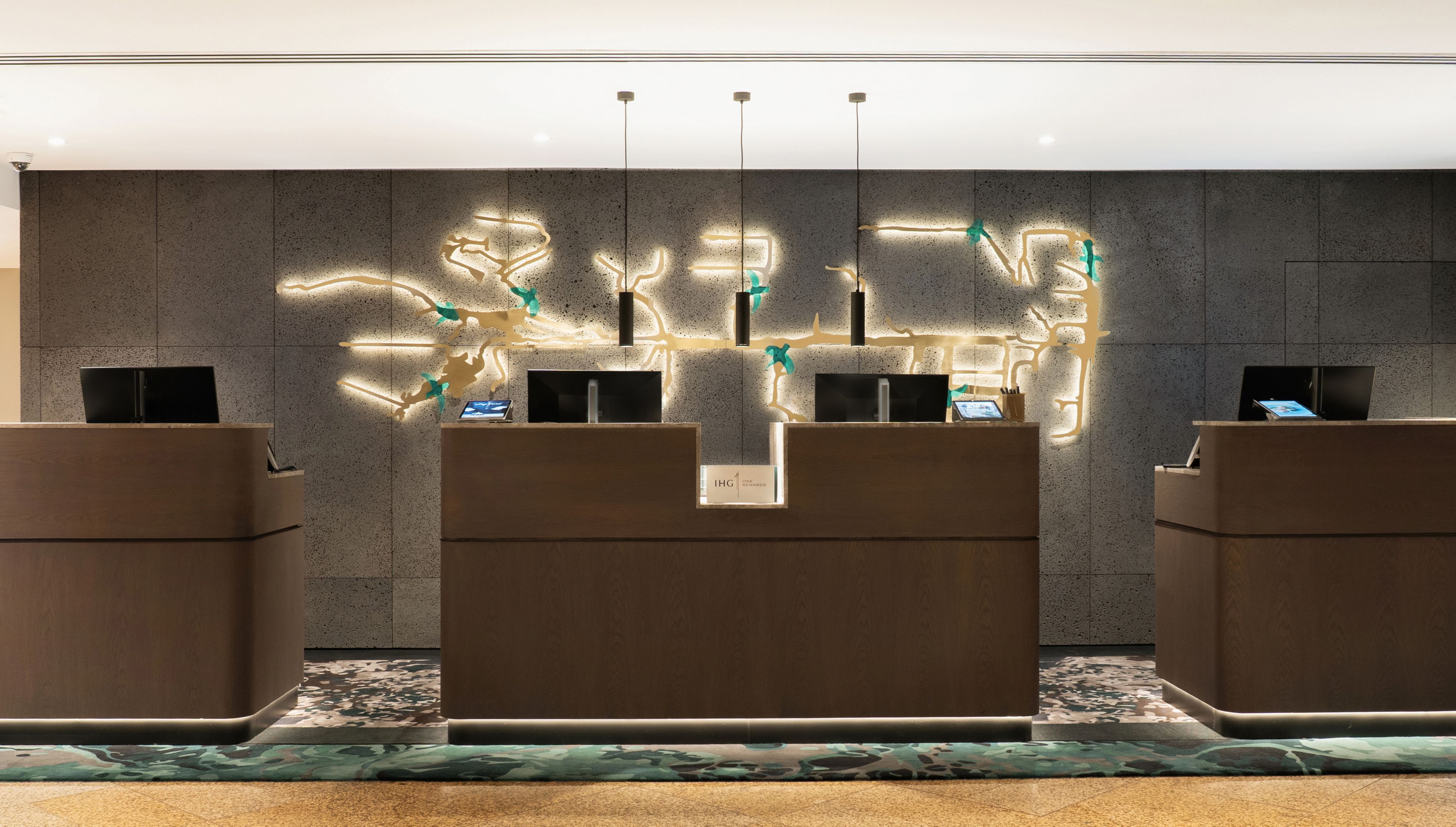 奥克兰皇冠假日酒店