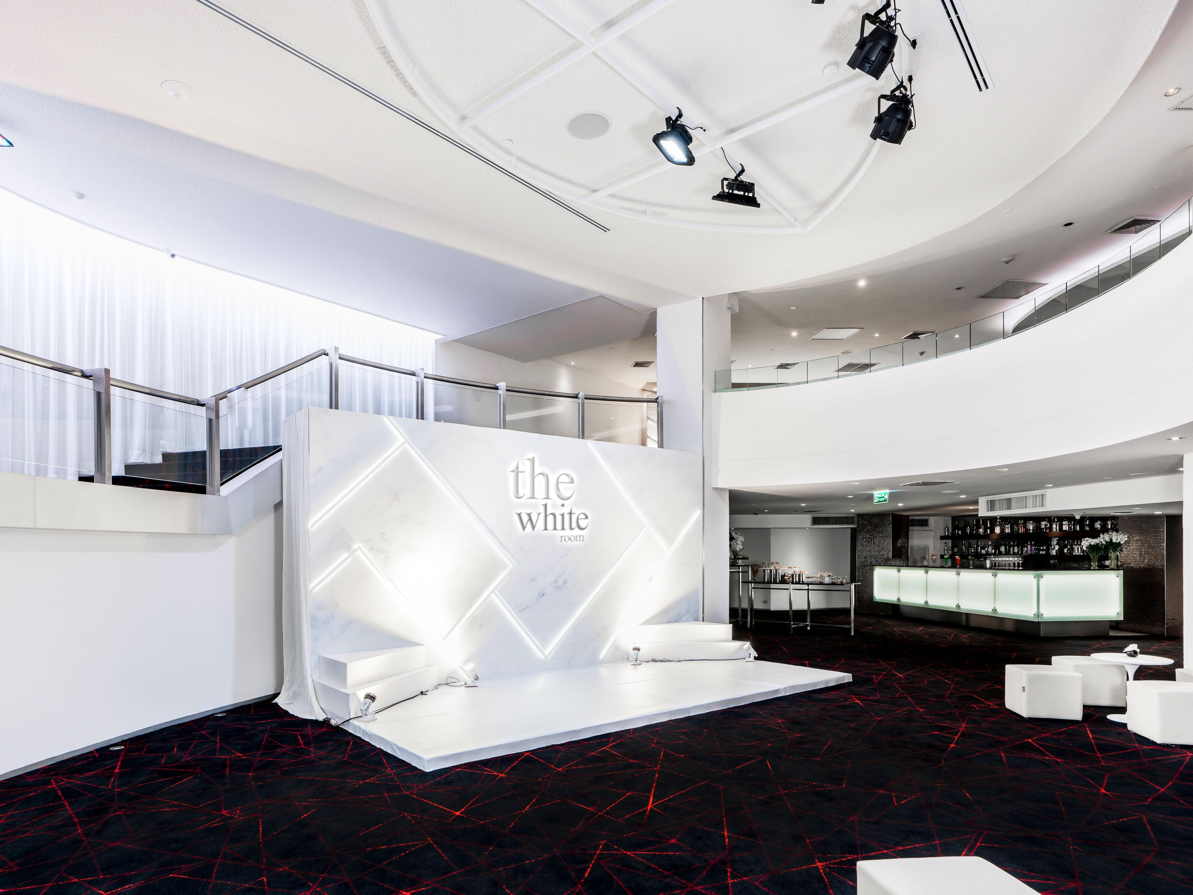 The White Room is a 684 sq.m private event space with a capacity for 350 guests, spread across two floors. Its curved walkways, high ceilings, state-of-the-art technology and latest upgraded infrastructure are perfect for your event.
