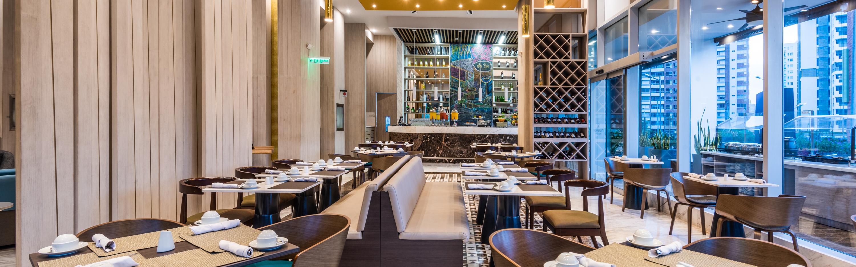 Restaurants Near Barranquilla Crowne Plaza