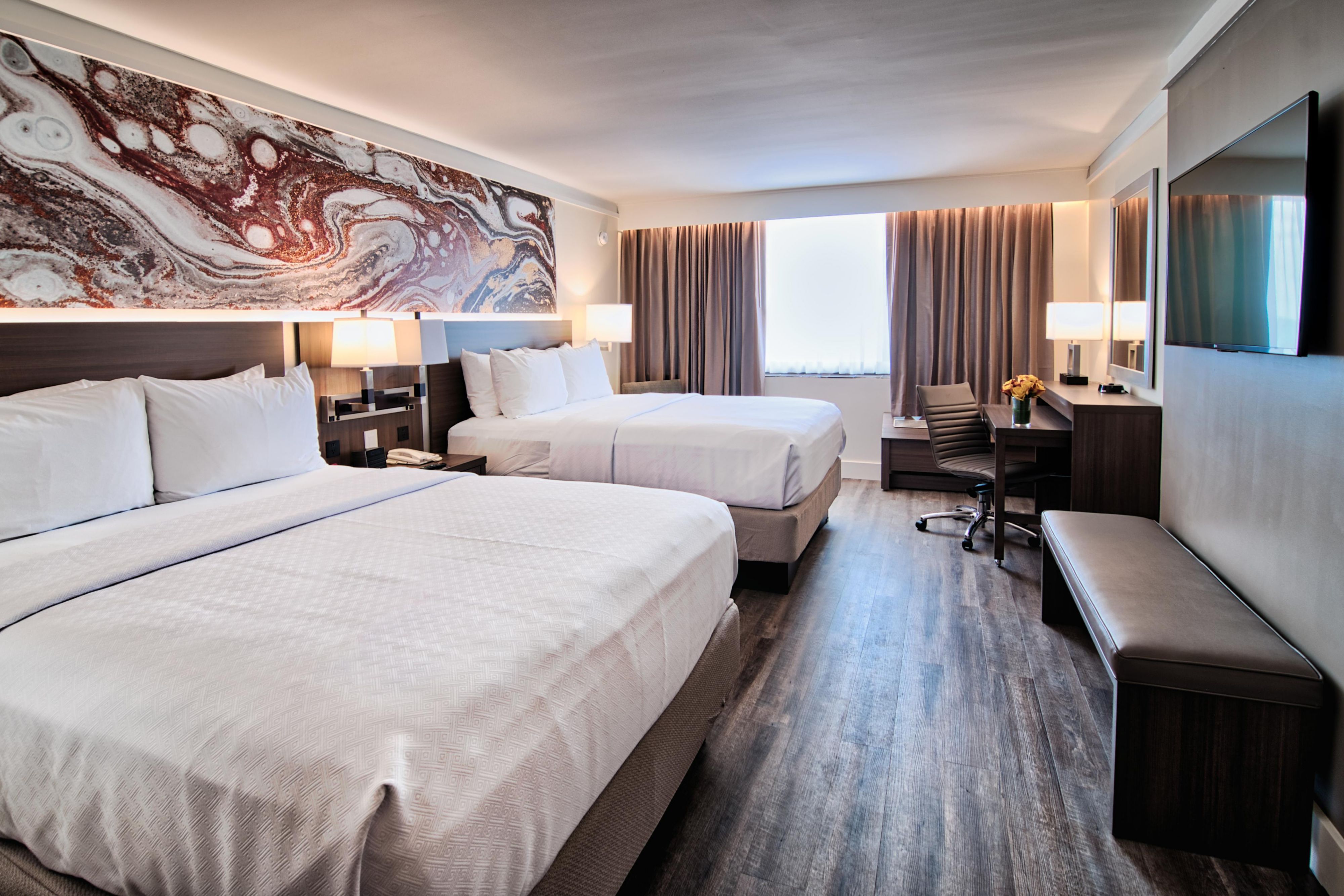 Baton Rouge HotelsCrowne Plaza Executive Center Baton Rouge