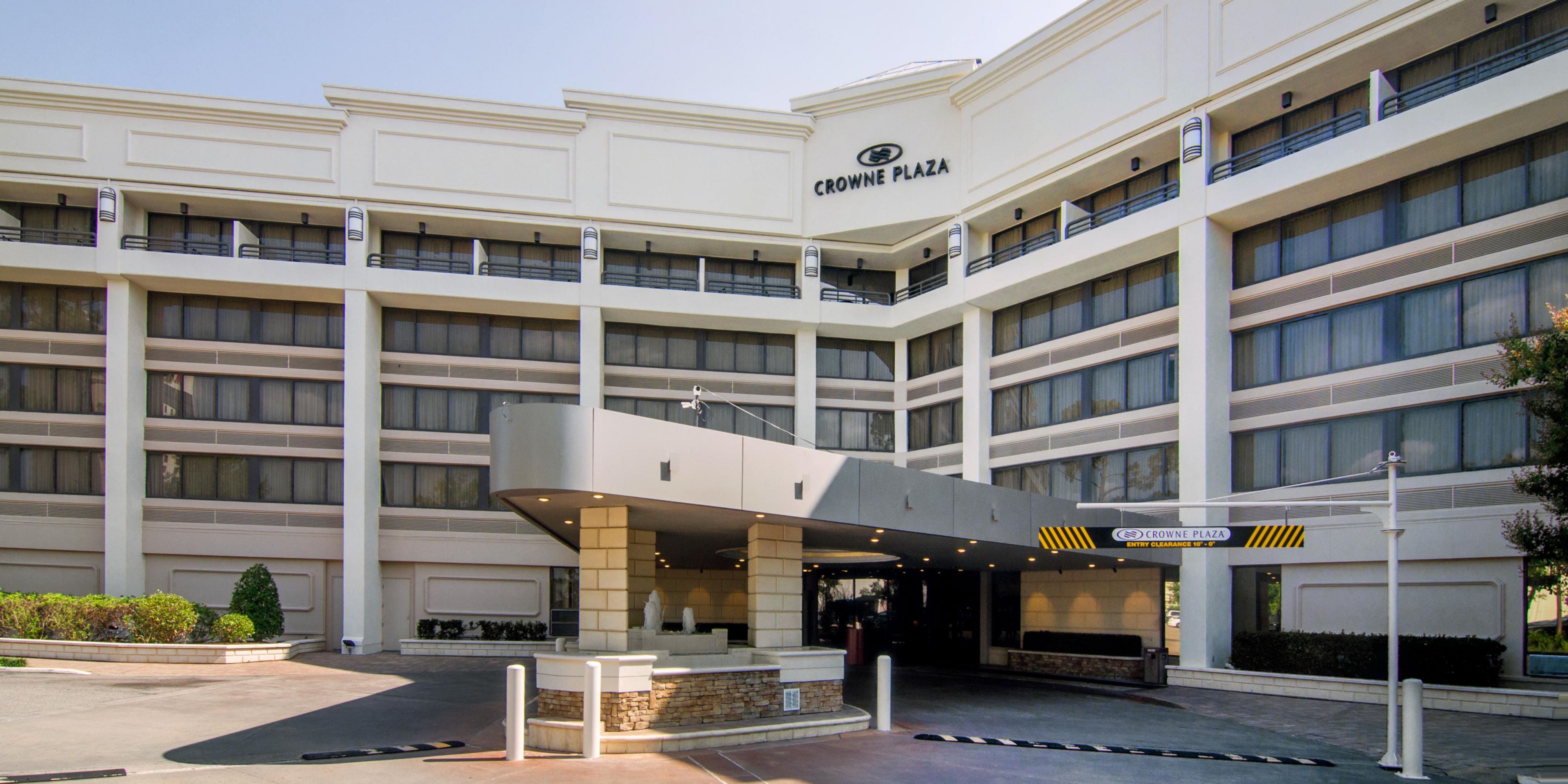 Trung tâm điều hành Crowne Plaza Baton Rouge