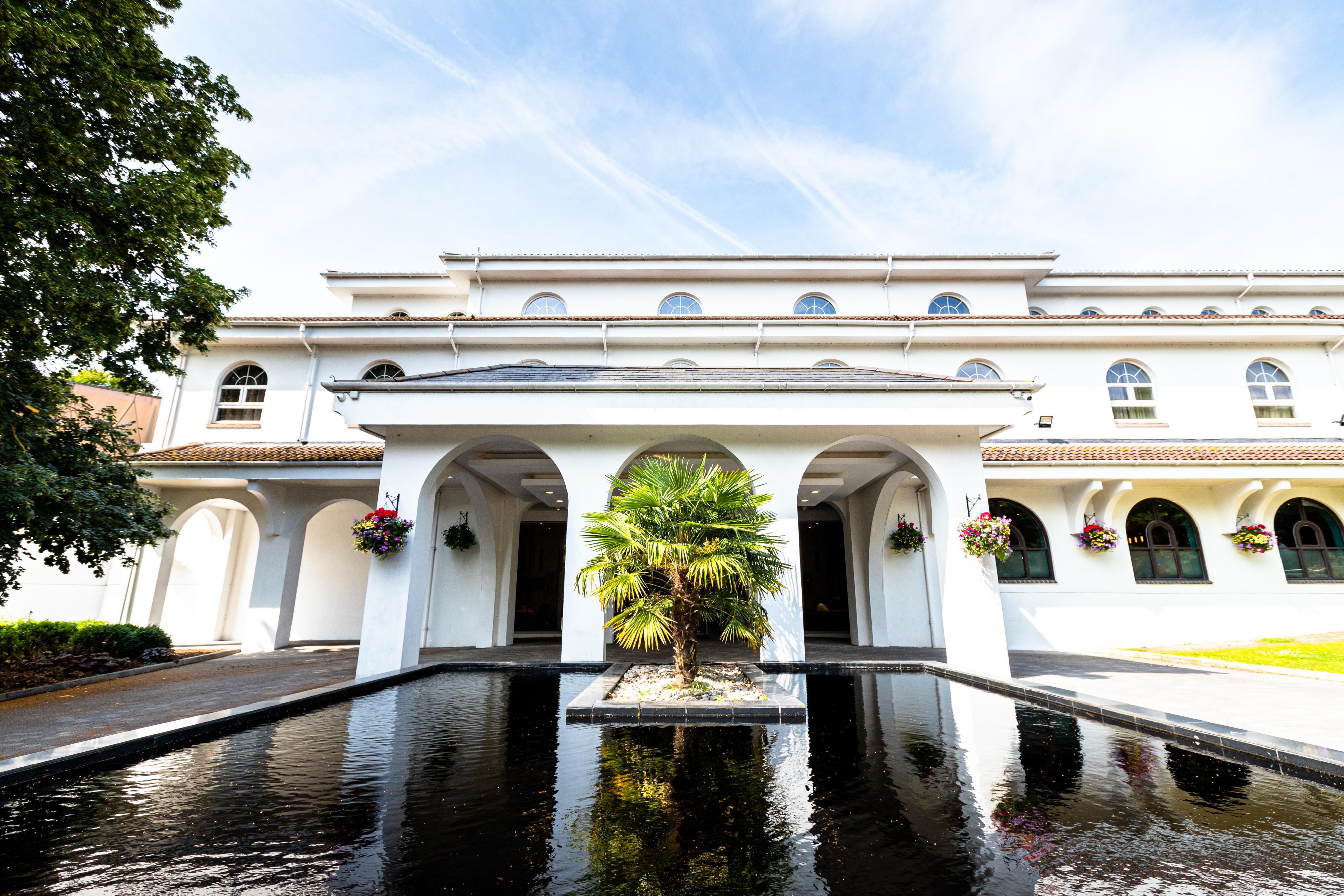 crowne-plaza-gerrards-cross-beaconsfield-united-kingdom