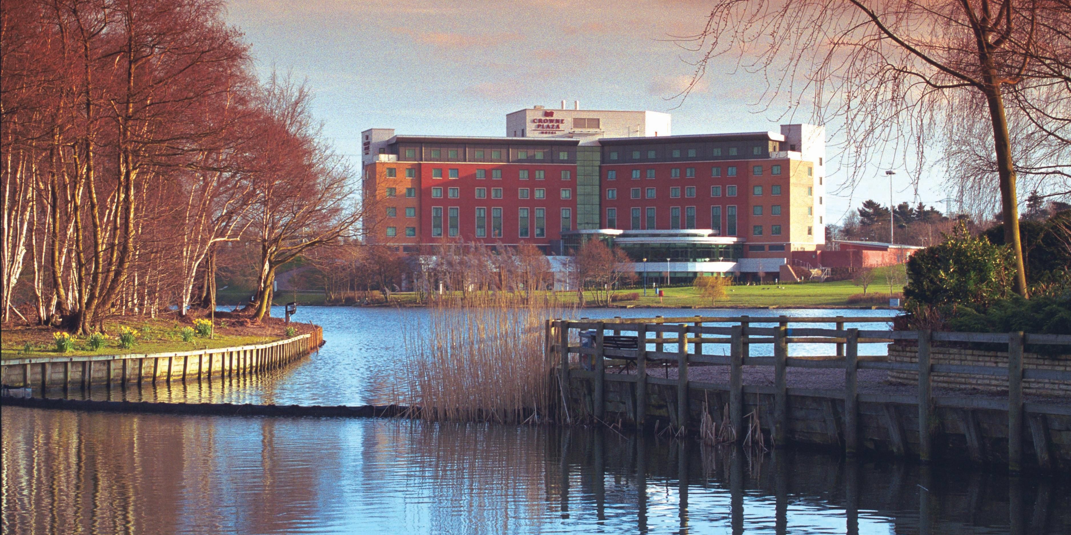 $ hotelInfo.mediaDetails.welcomePhotos.primaryPhoto.caption}