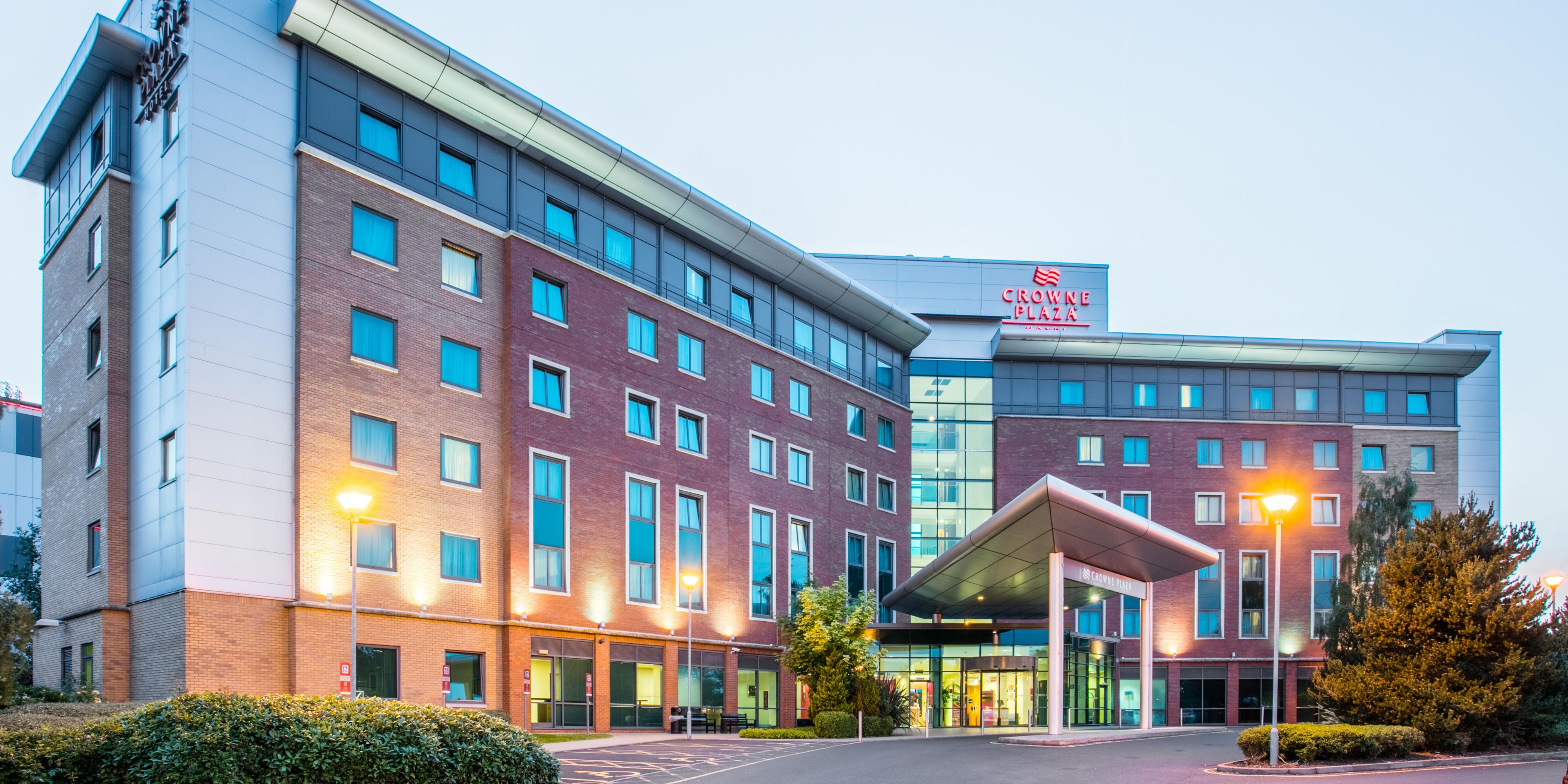 Business Hotel Near Airport Crowne Plaza Birmingham NEC