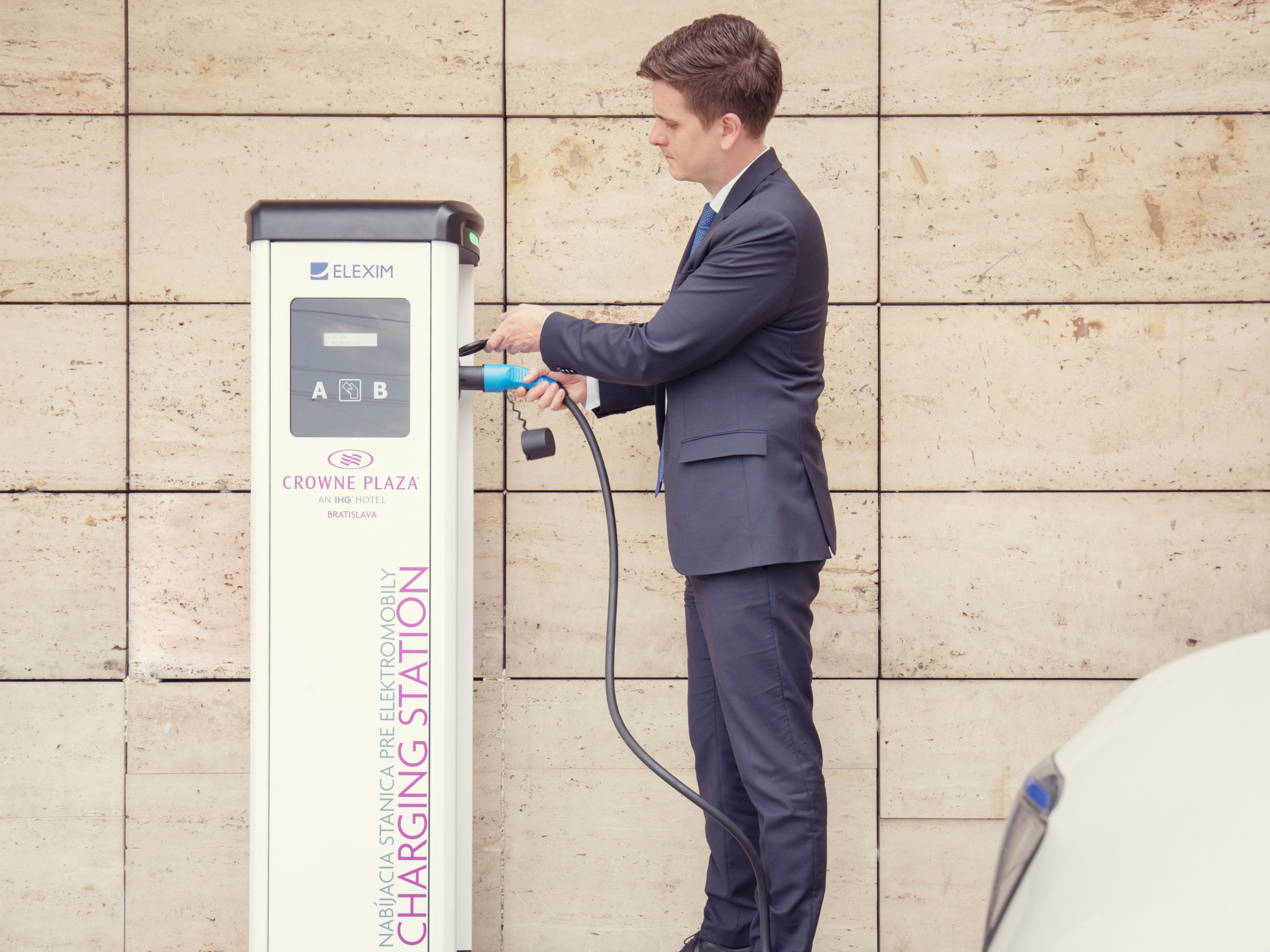 Planning to come to Bratislava in a hybrid or electric car? No problem! You can conveniently charge it right in front of the hotel. 