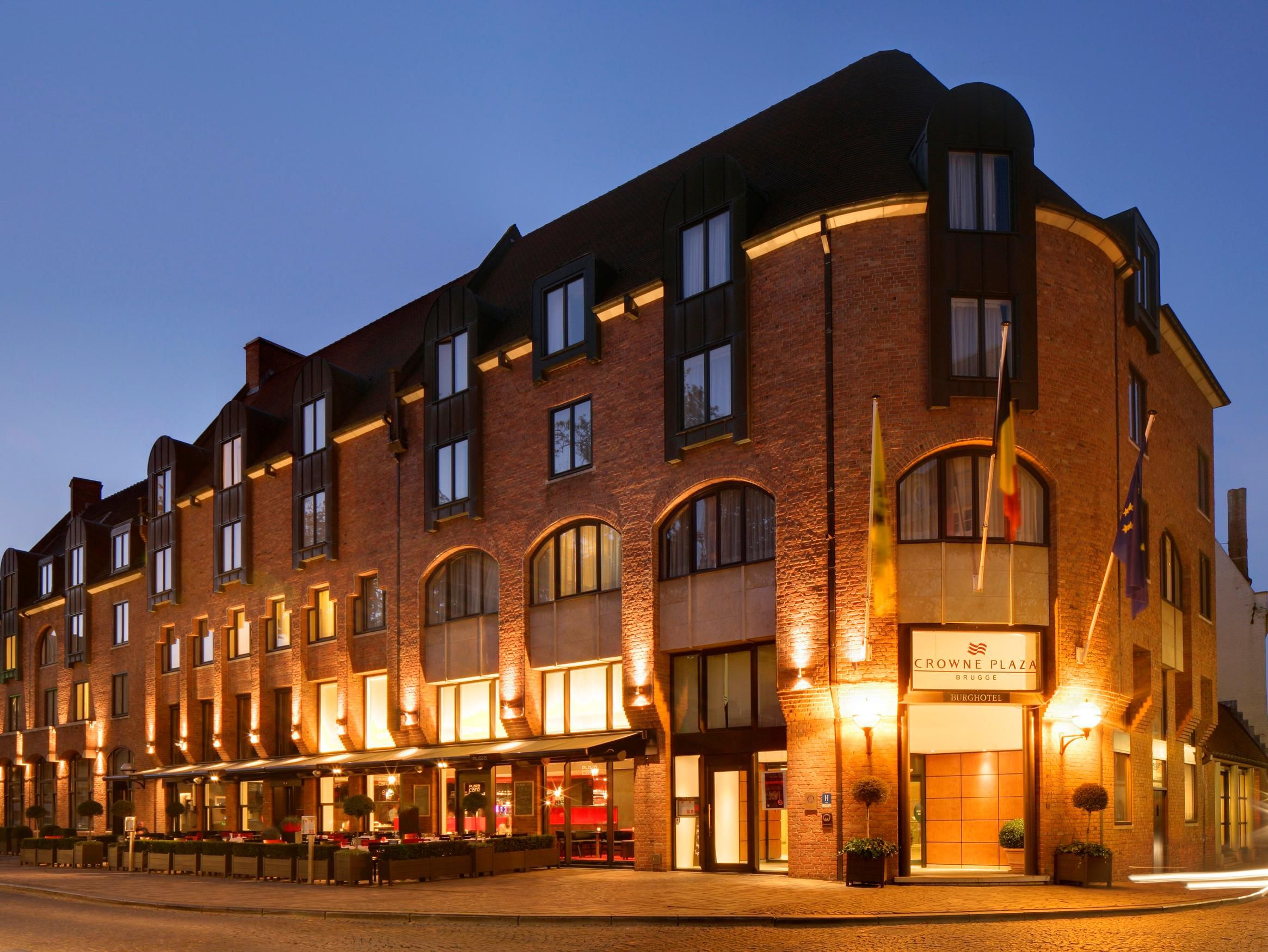 Sie möchten Crowne Plaza Brugge als Ihr nächstes Tagungsziel entdecken? Klicken Sie auf „Mehr erfahren“ für den virtuellen Rundgang und spazieren Sie durch das Hotel.