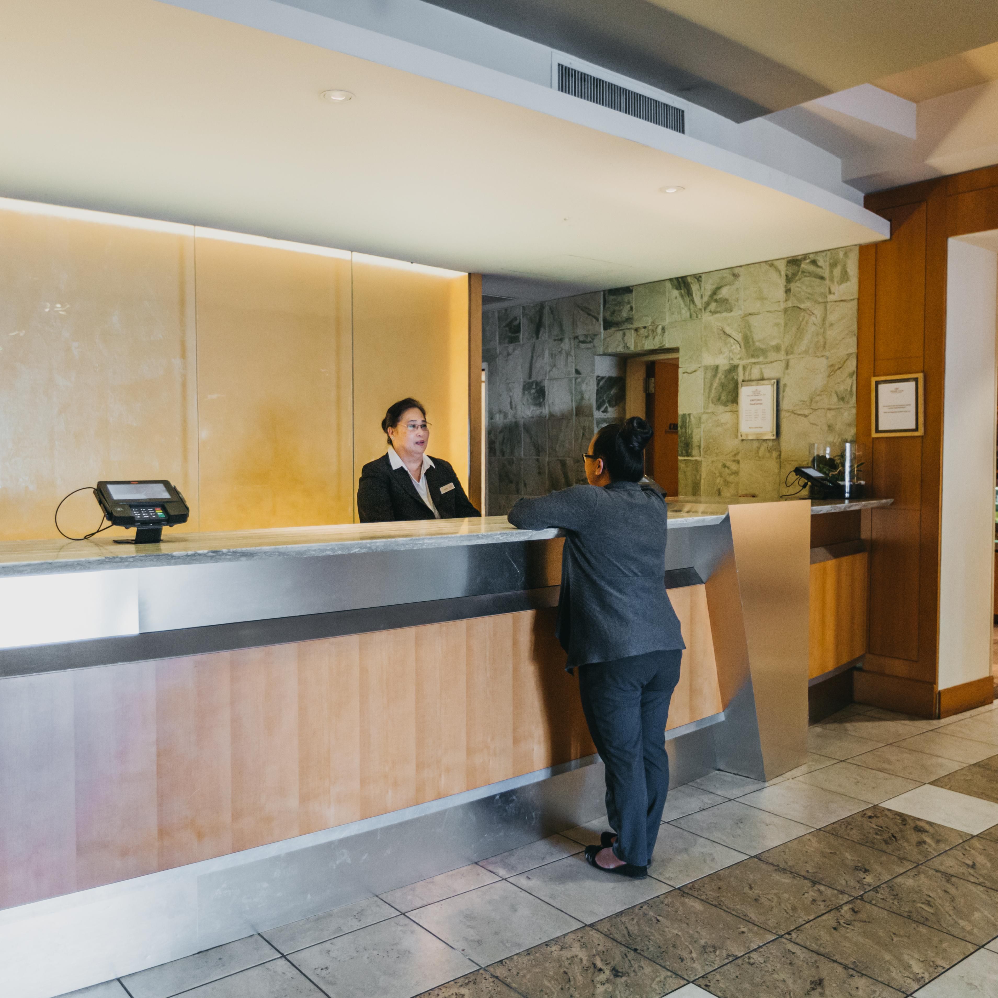 Welcome to the Crowne Plaza SFO!