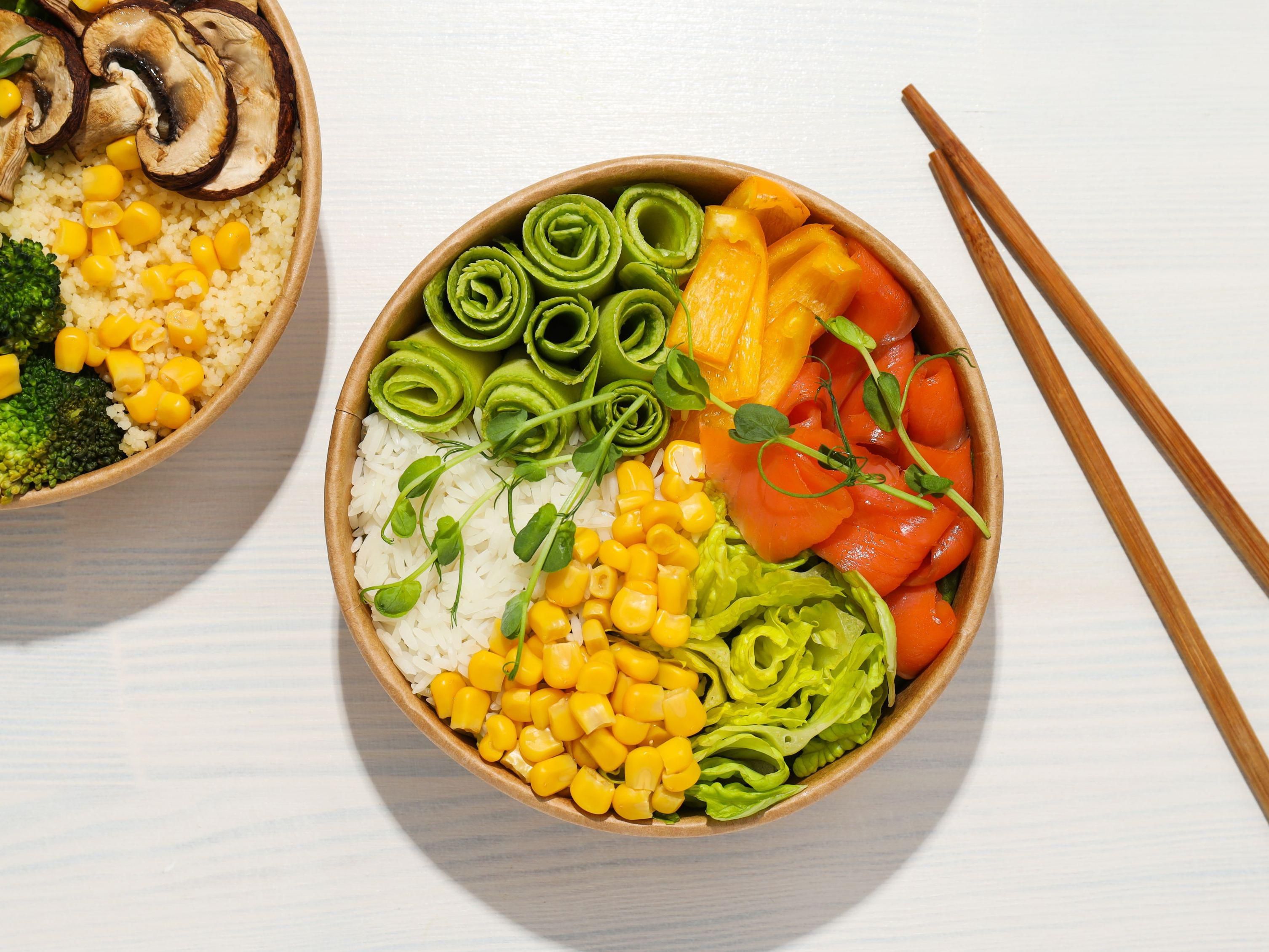 Whether you're looking for a quick, pick-me-up smoothie, a nutritious bite or a sweet treat, we've got you covered! Stop by our Lobby Bar every day starting 8 AM and enjoy our wide selection of healthy sandwiches, wraps, poke bowls and more!