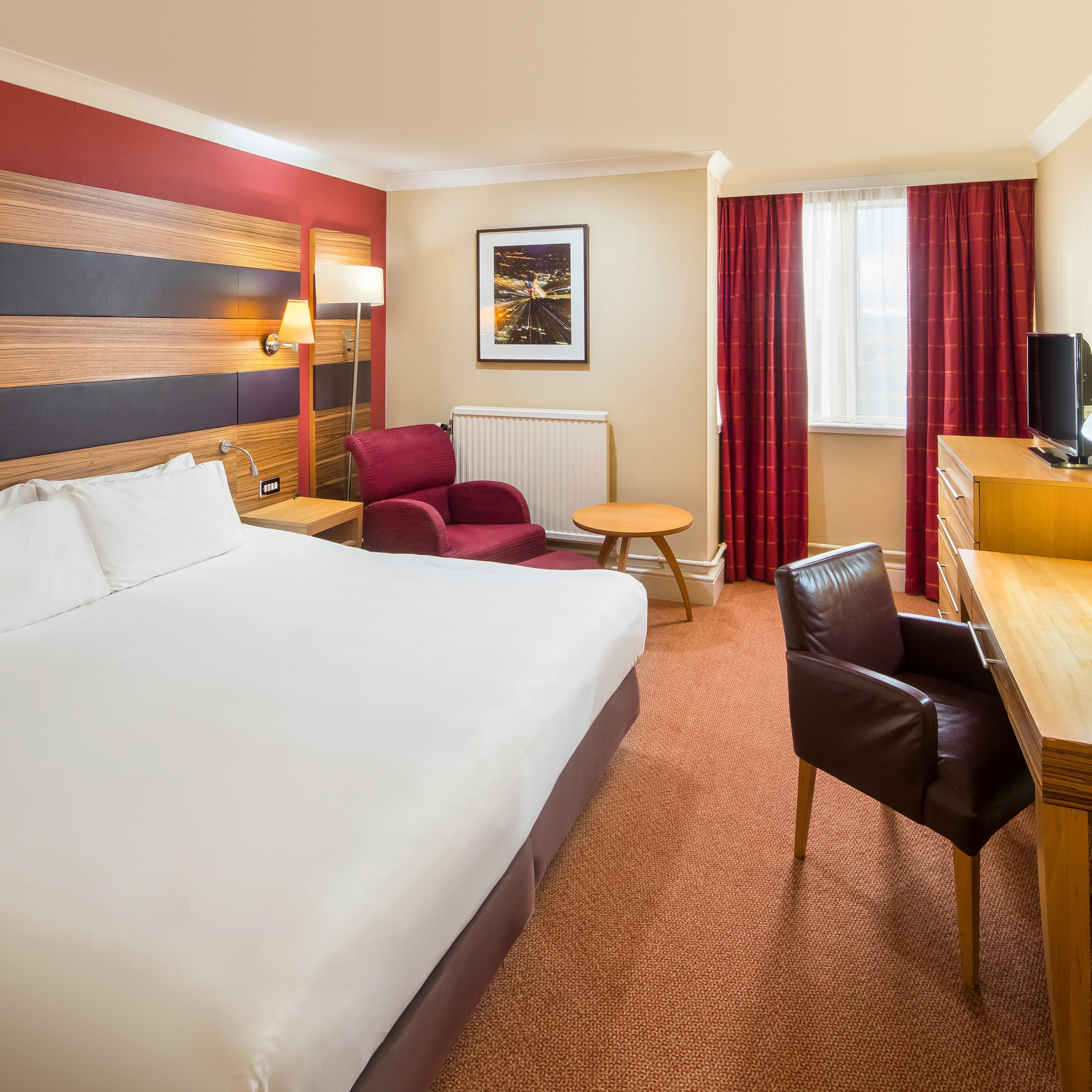 Business 4-Star Hotels In Chester: Crowne Plaza Chester