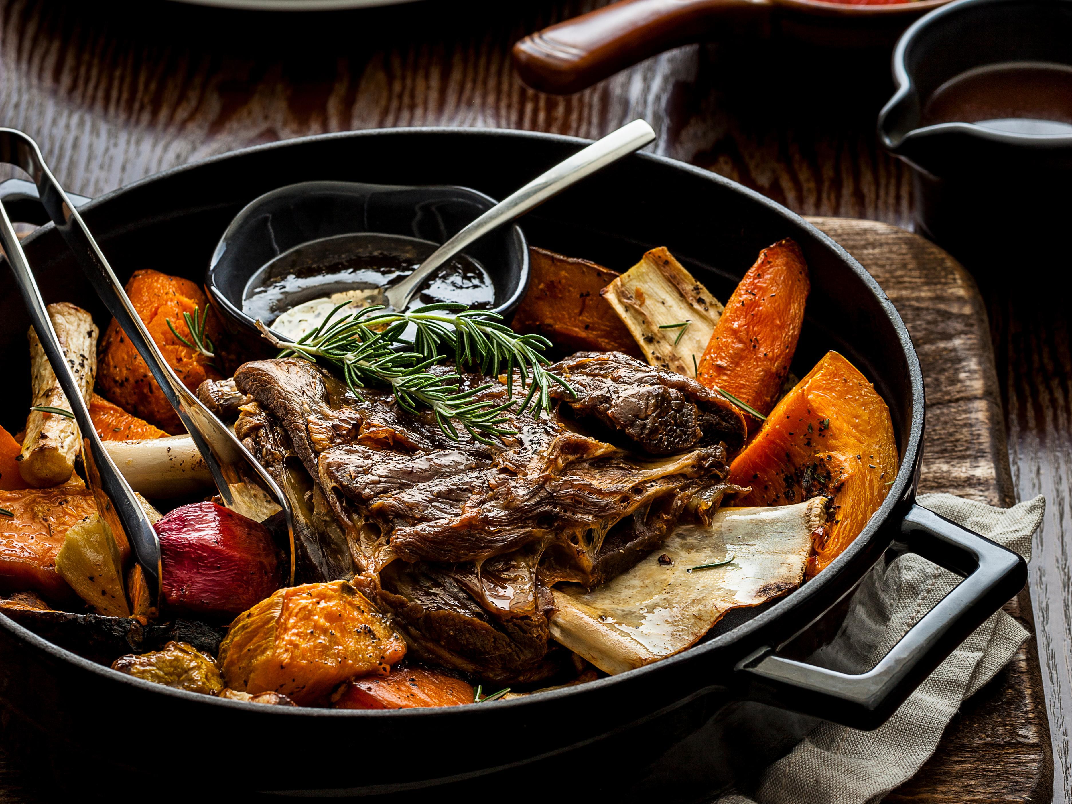 Letting fresh ingredients take centre stage, Market Place Restaurant showcases the best from local Butchers, Fishmongers, Veggie Patches and Patisseries on their delicious seasonal menu. 

Dining with a group? Take the plunge and ‘Trust The Chef’ or indulge in ‘The Roast’. Explore Canterbury through your taste buds at Market Place.