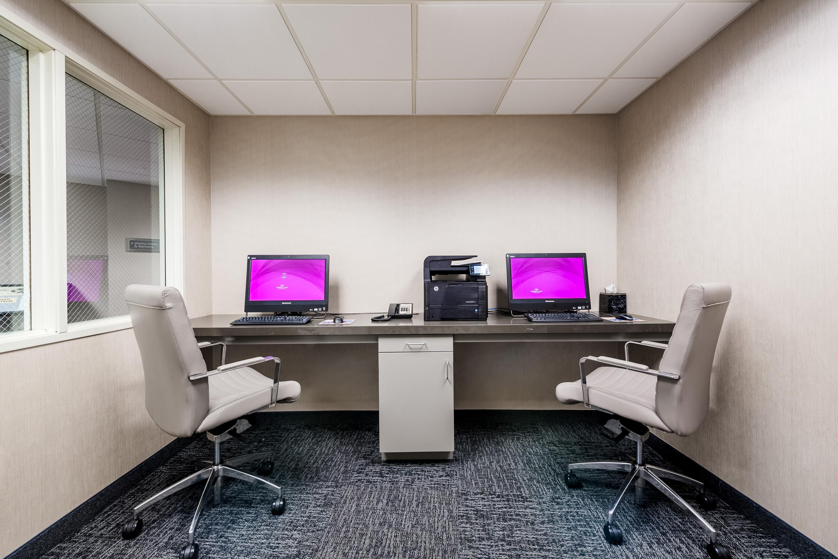 Complimentary internet, printing capabilities &amp; privacy to work