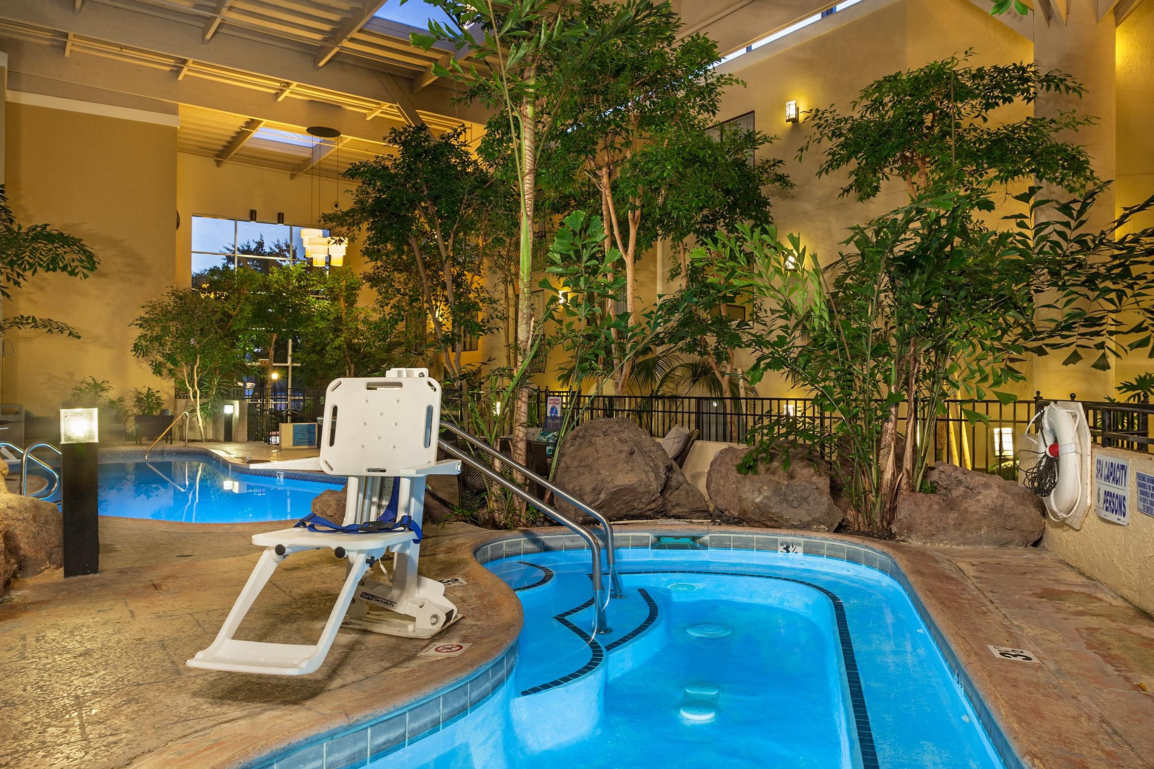 Enjoy a relaxing day at the Pool and Whirlpool