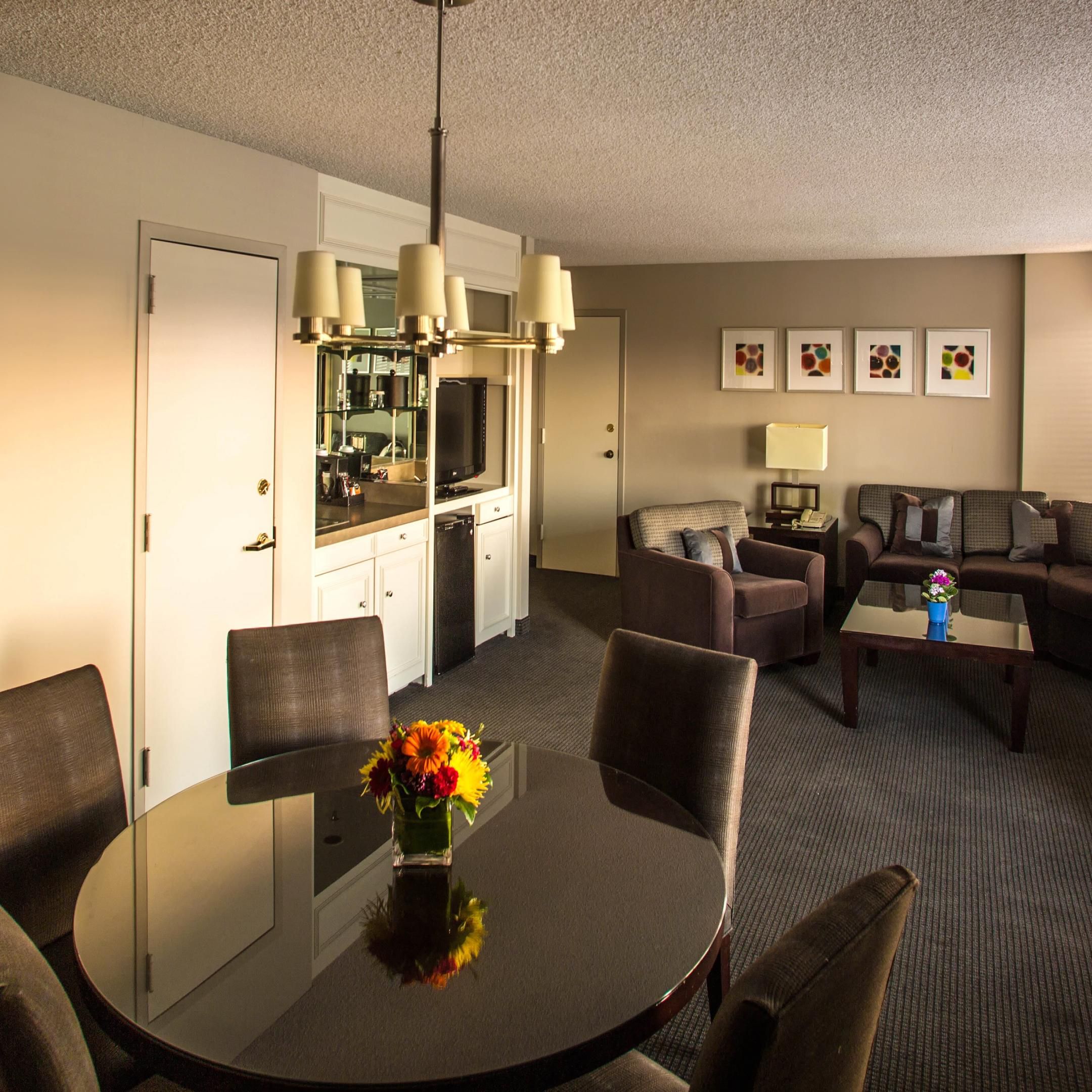 For extra space to stretch out and relax book our Parlor Suite